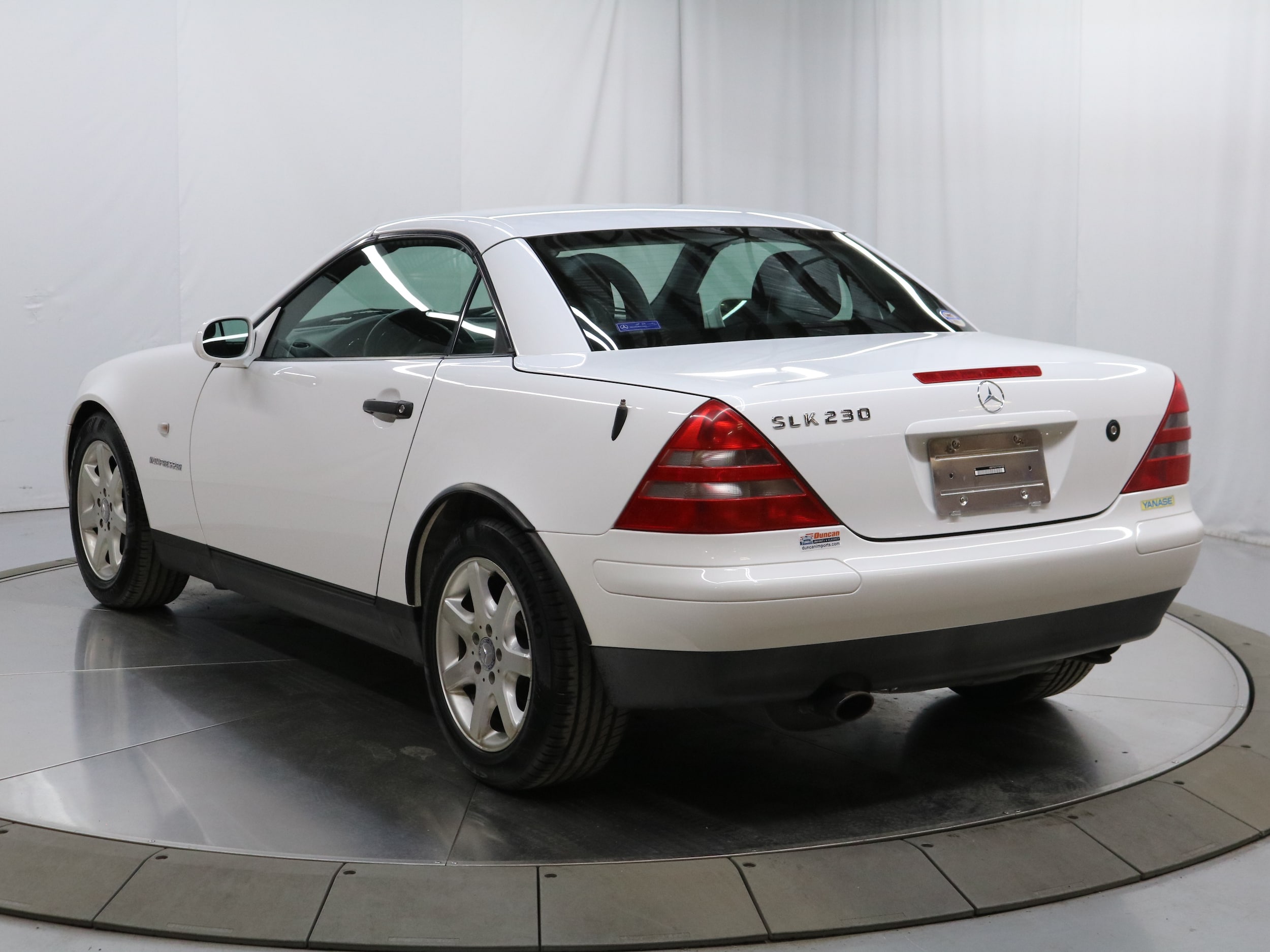 1998 Mercedes-Benz SLK230 10