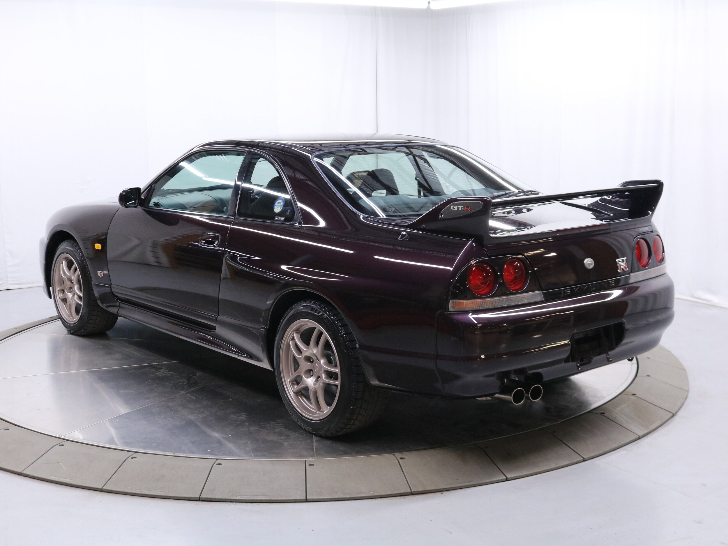 1995 Nissan Skyline 5