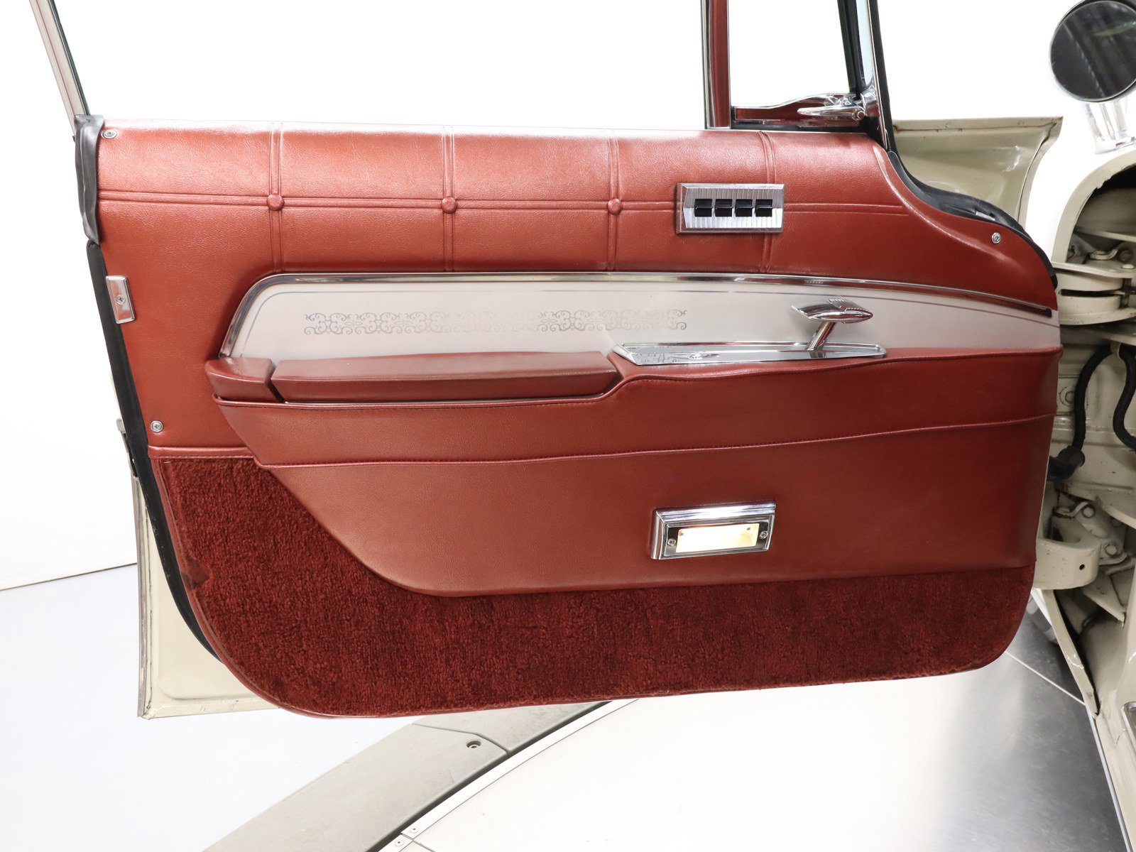 1963 Imperial Crown 27