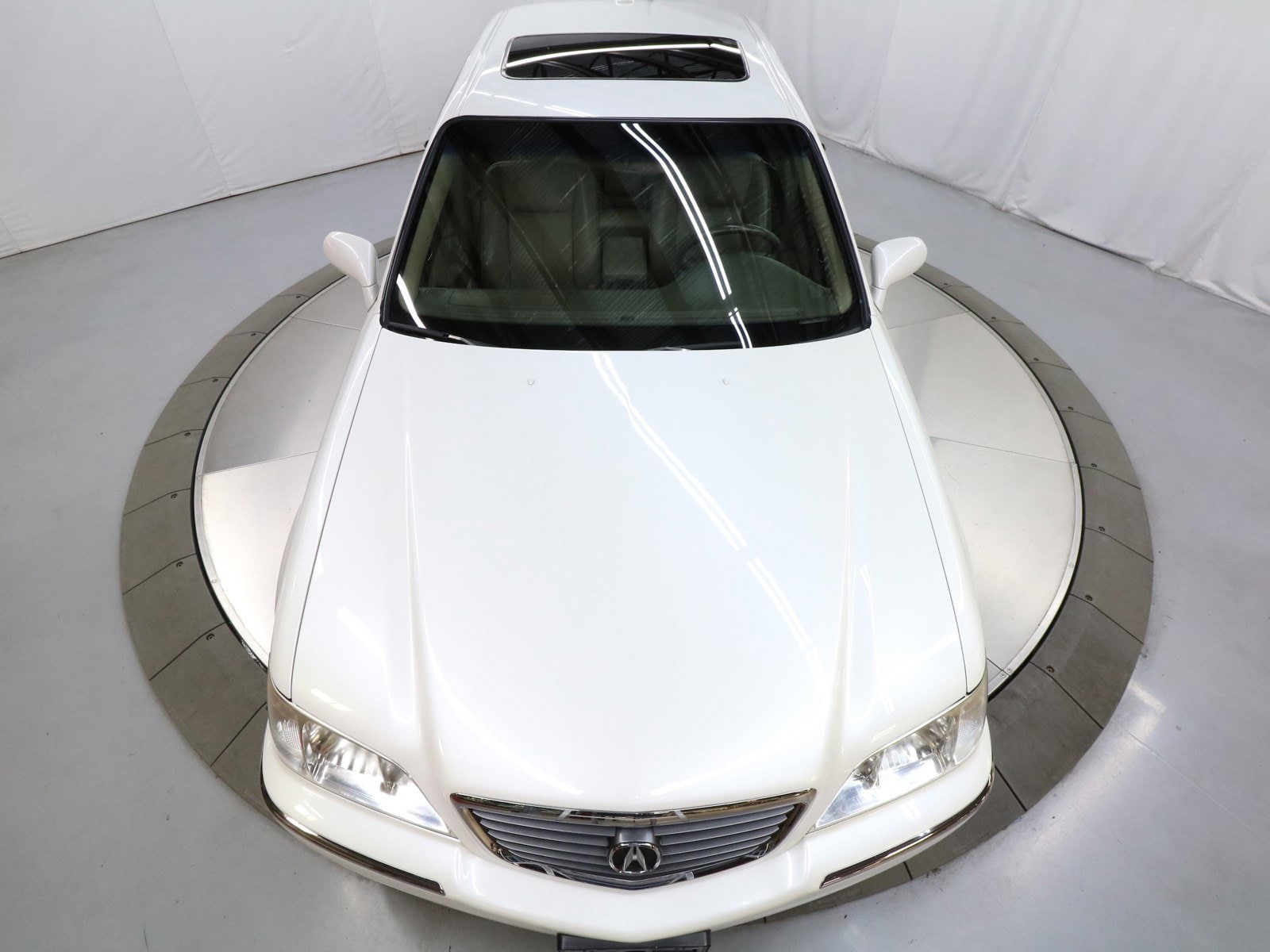 2004 Acura RL 39