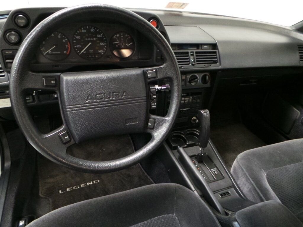 1990 Acura Legend 14