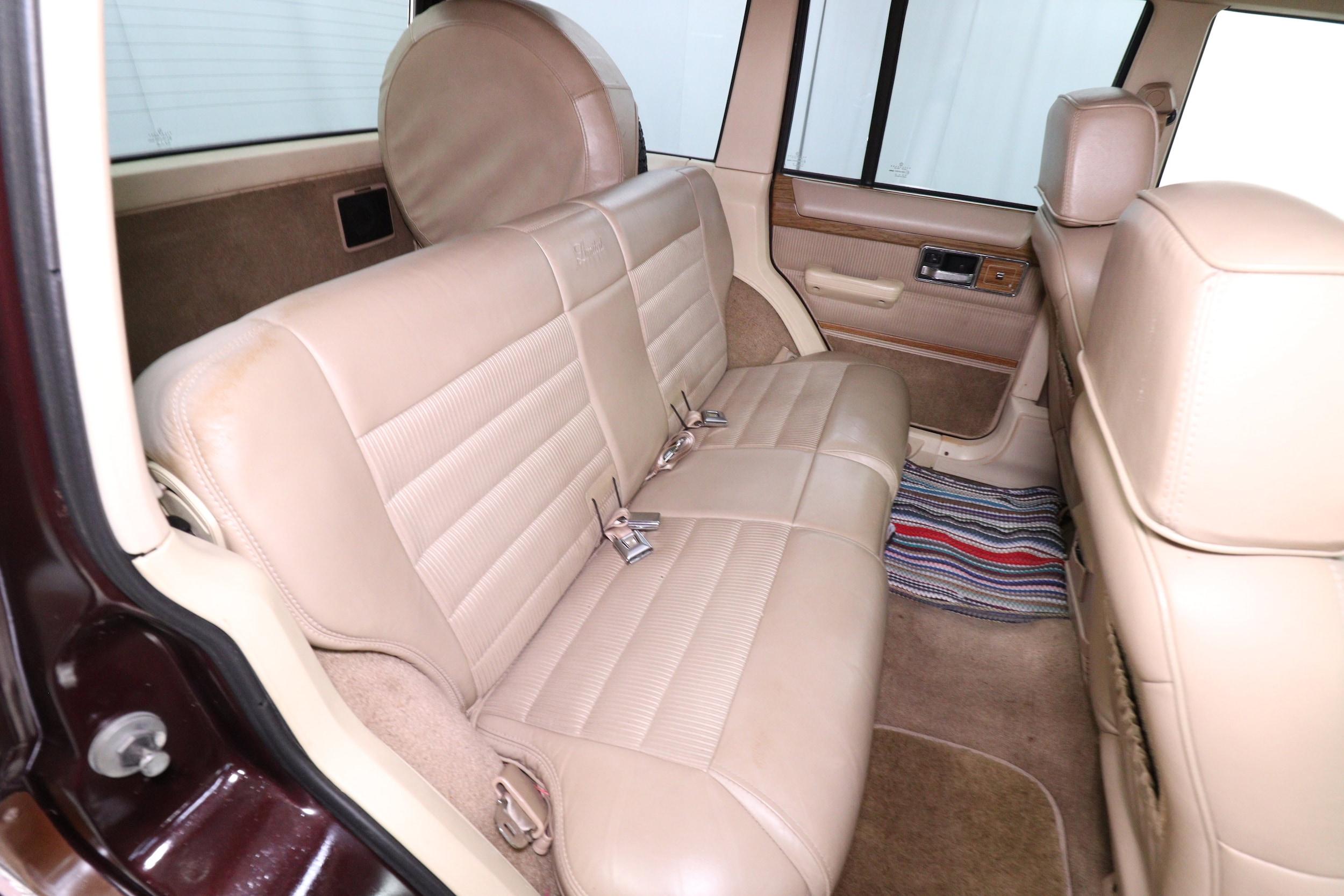 1989 Jeep Wagoneer Limited 20