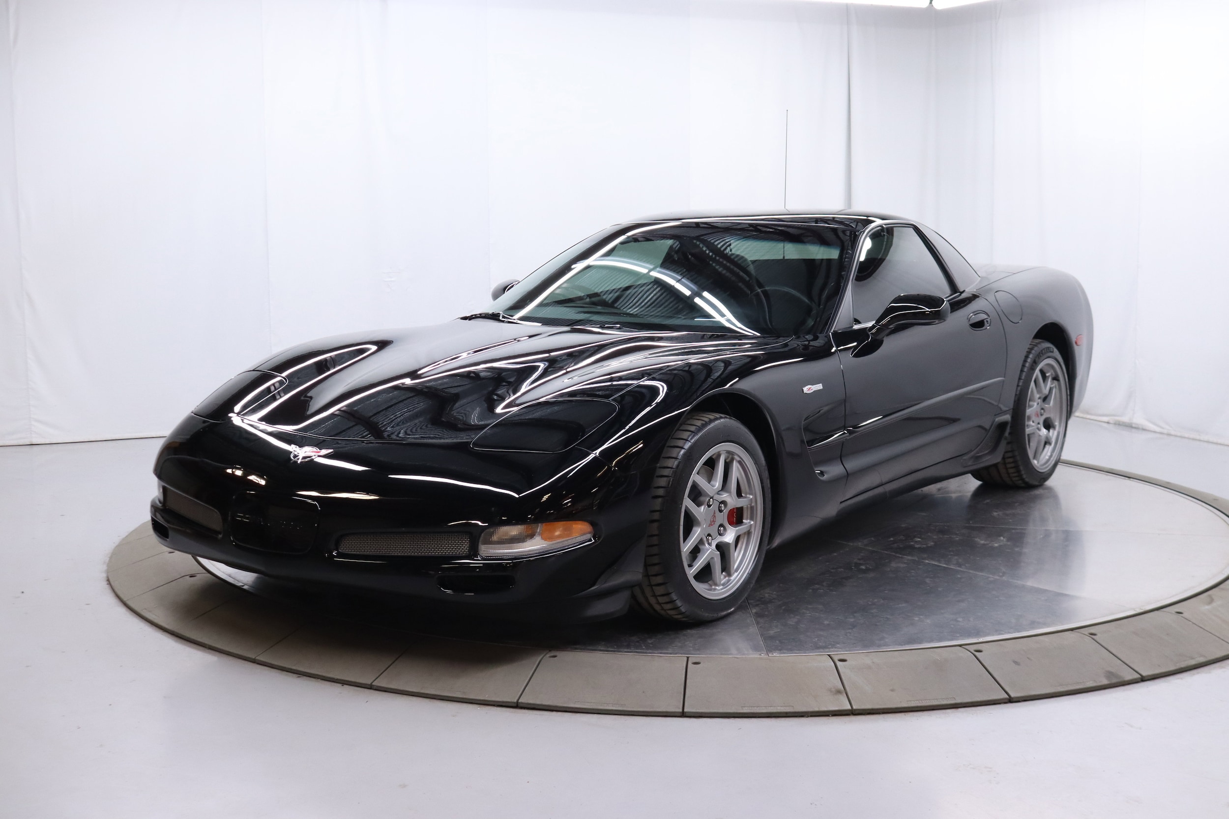 2003 Chevrolet Corvette 2