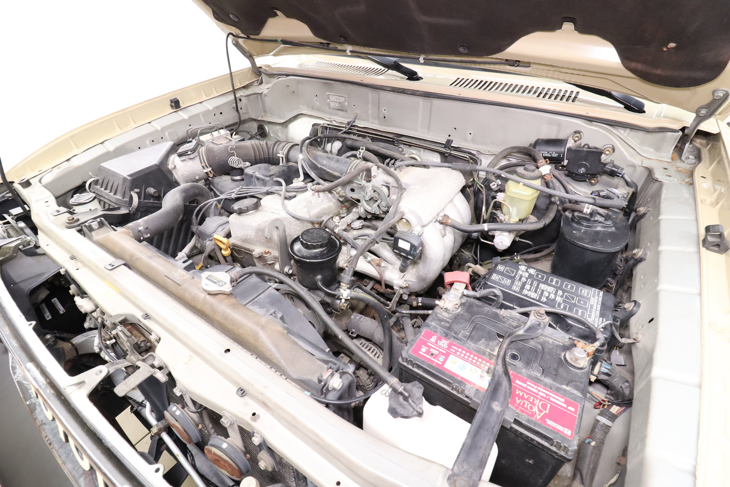 1999 Toyota Land Cruiser Prado 29