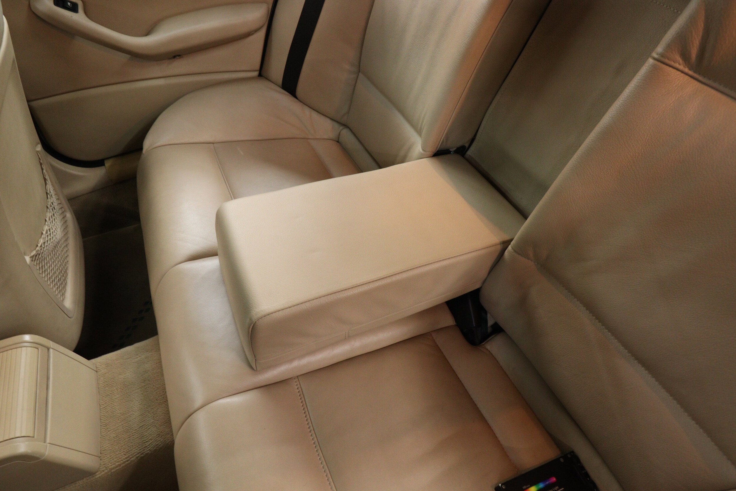 2000 BMW Alpina B3 50