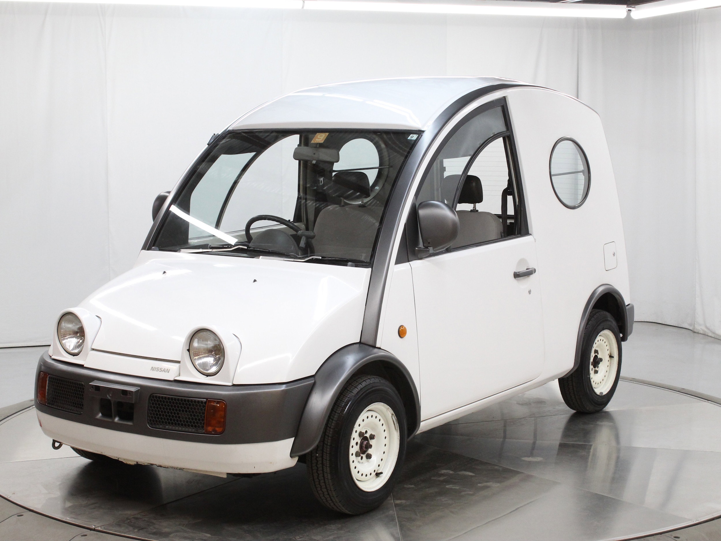 1989 Nissan S-Cargo 5