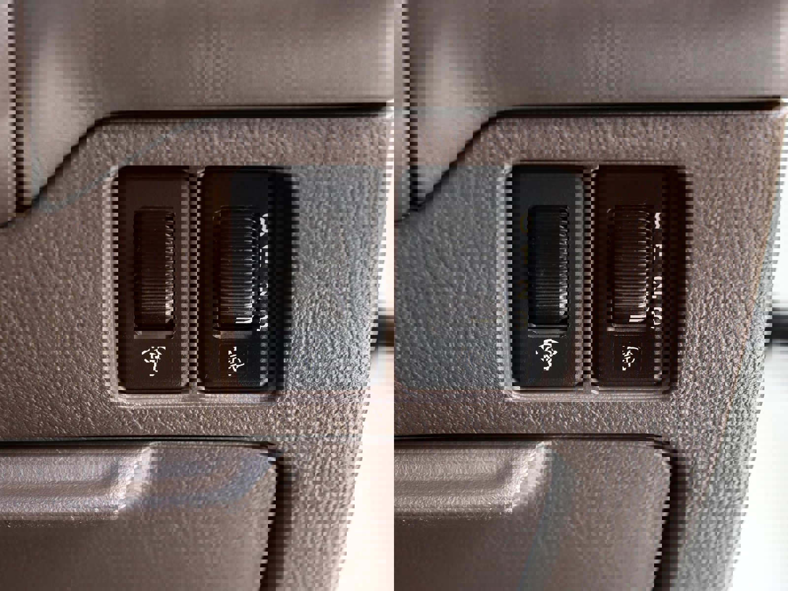 1998 Nissan Cima 49