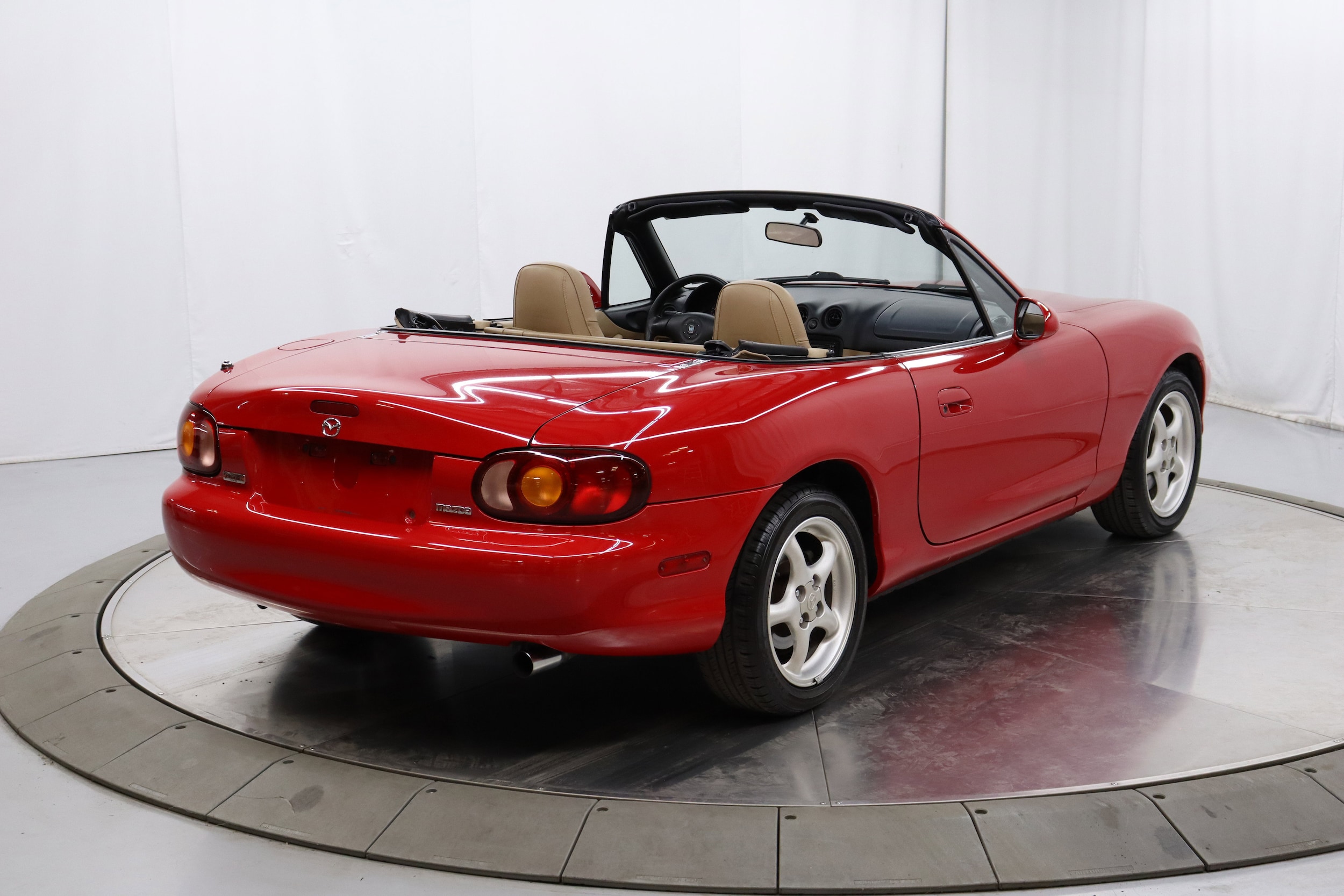 1999 Mazda MX-5 Miata 17