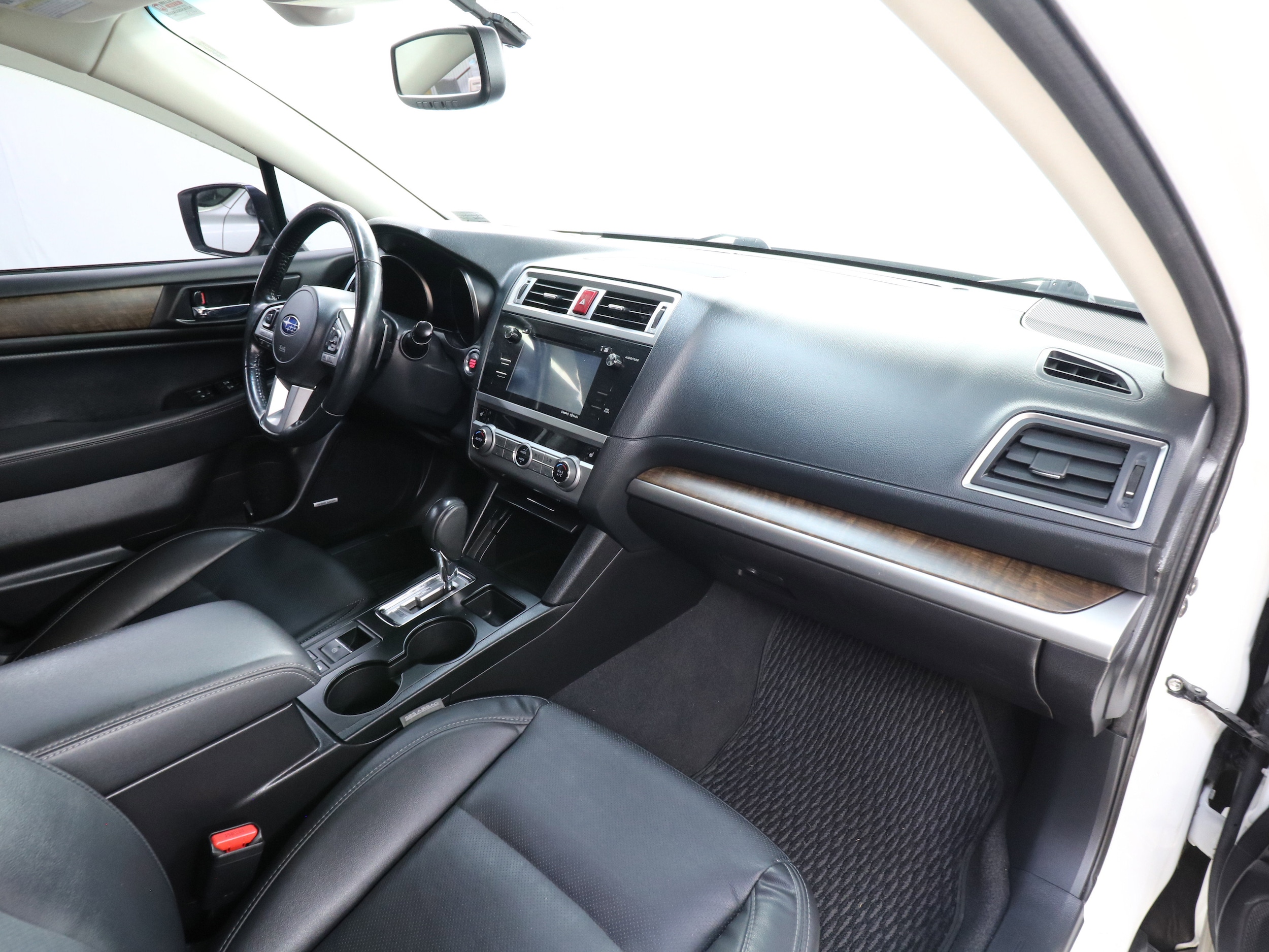 2016 Subaru Outback 15