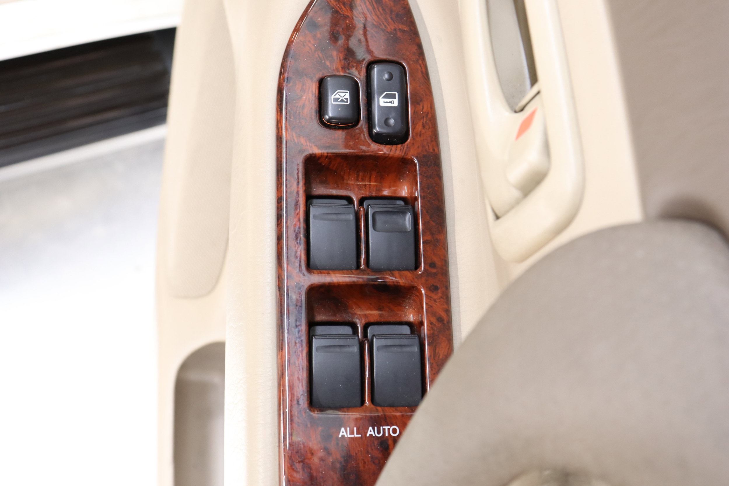 1998 Toyota Land Cruiser 56