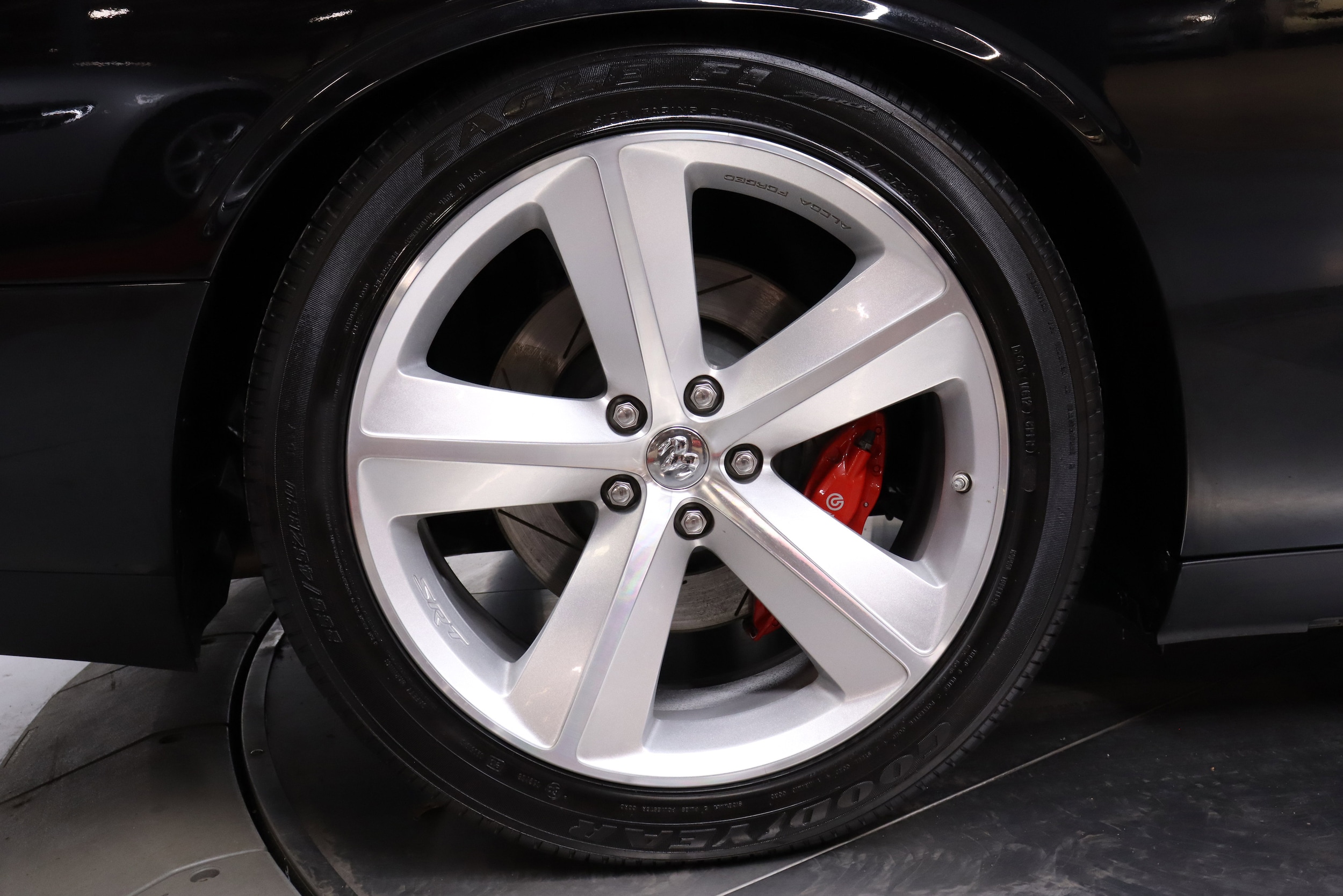 2010 Dodge Challenger 41