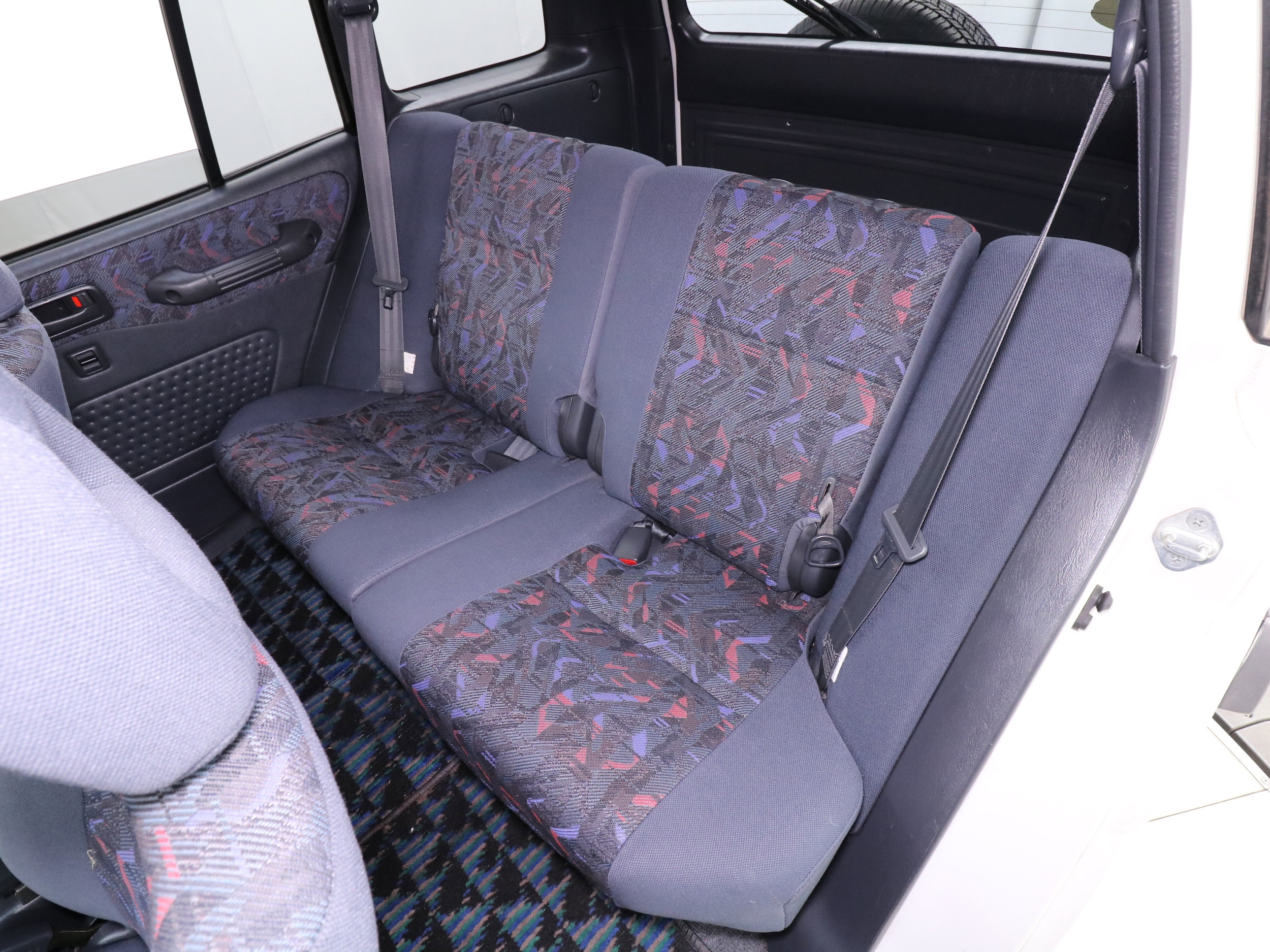 1998 Toyota RAV4 19