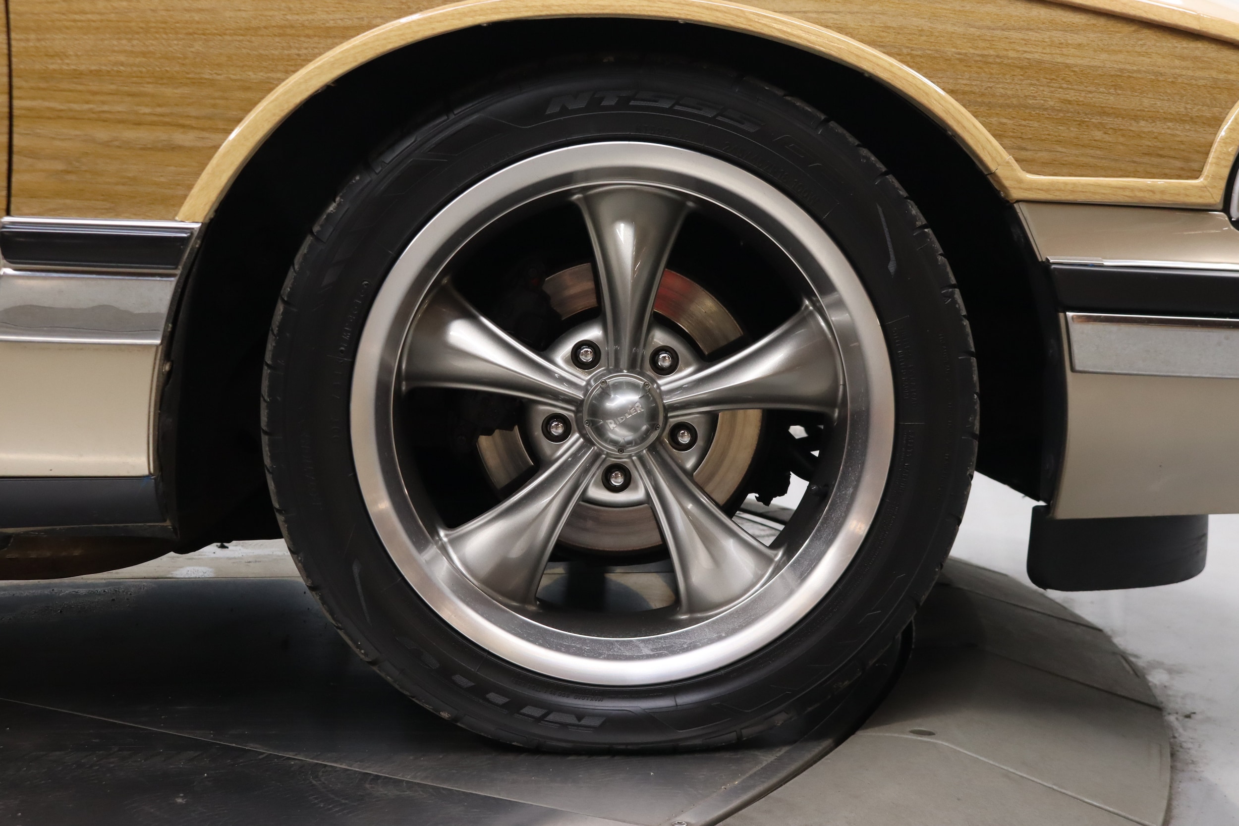 1993 Buick Roadmaster 72