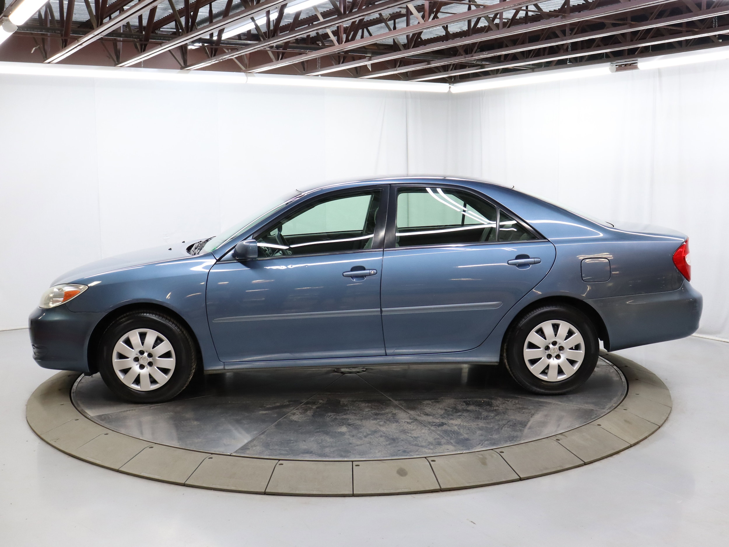 2003 Toyota Camry 4