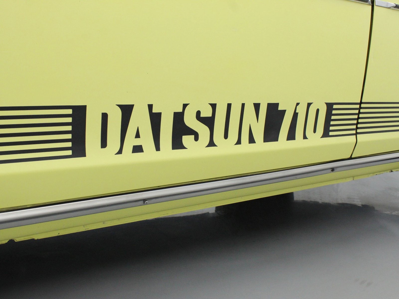 1974 Datsun 710 104