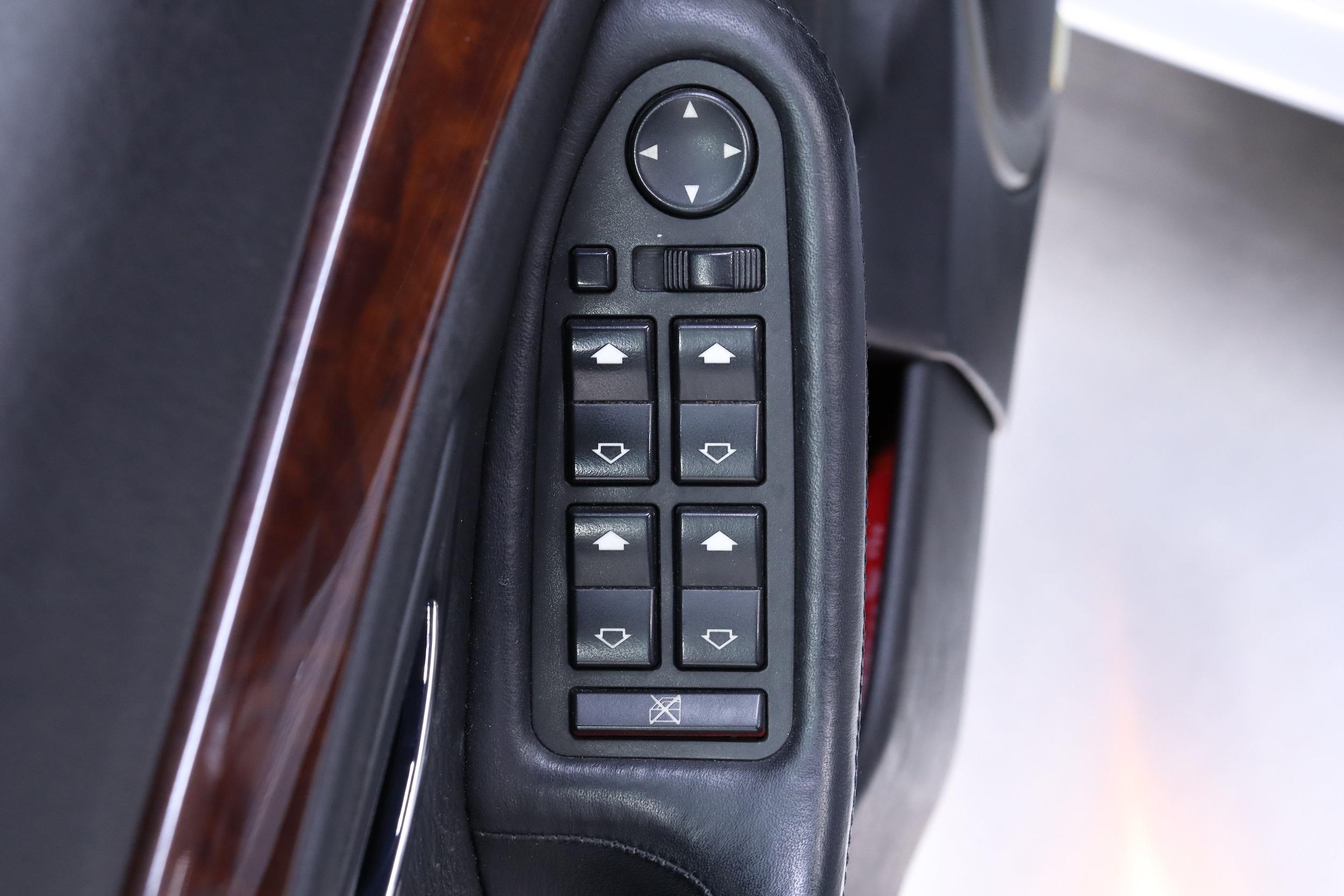 2000 BMW M5 60