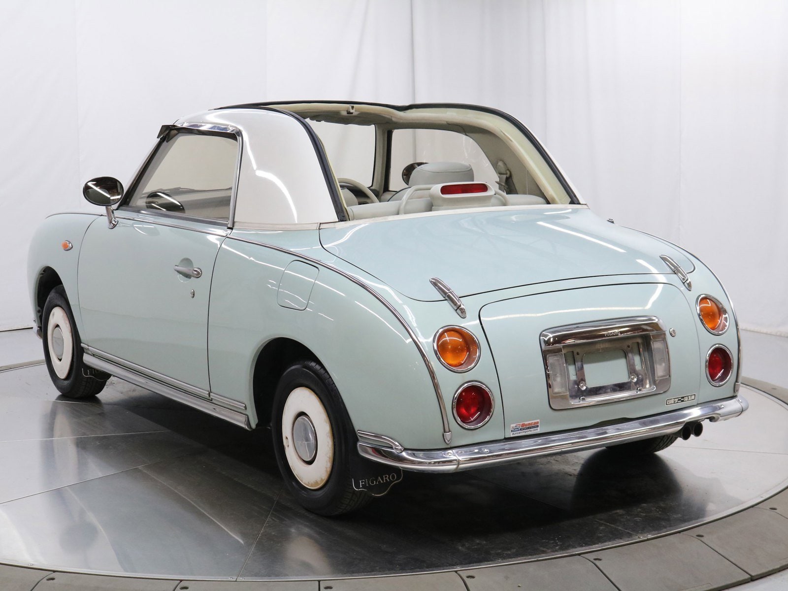 1991 Nissan Figaro 9