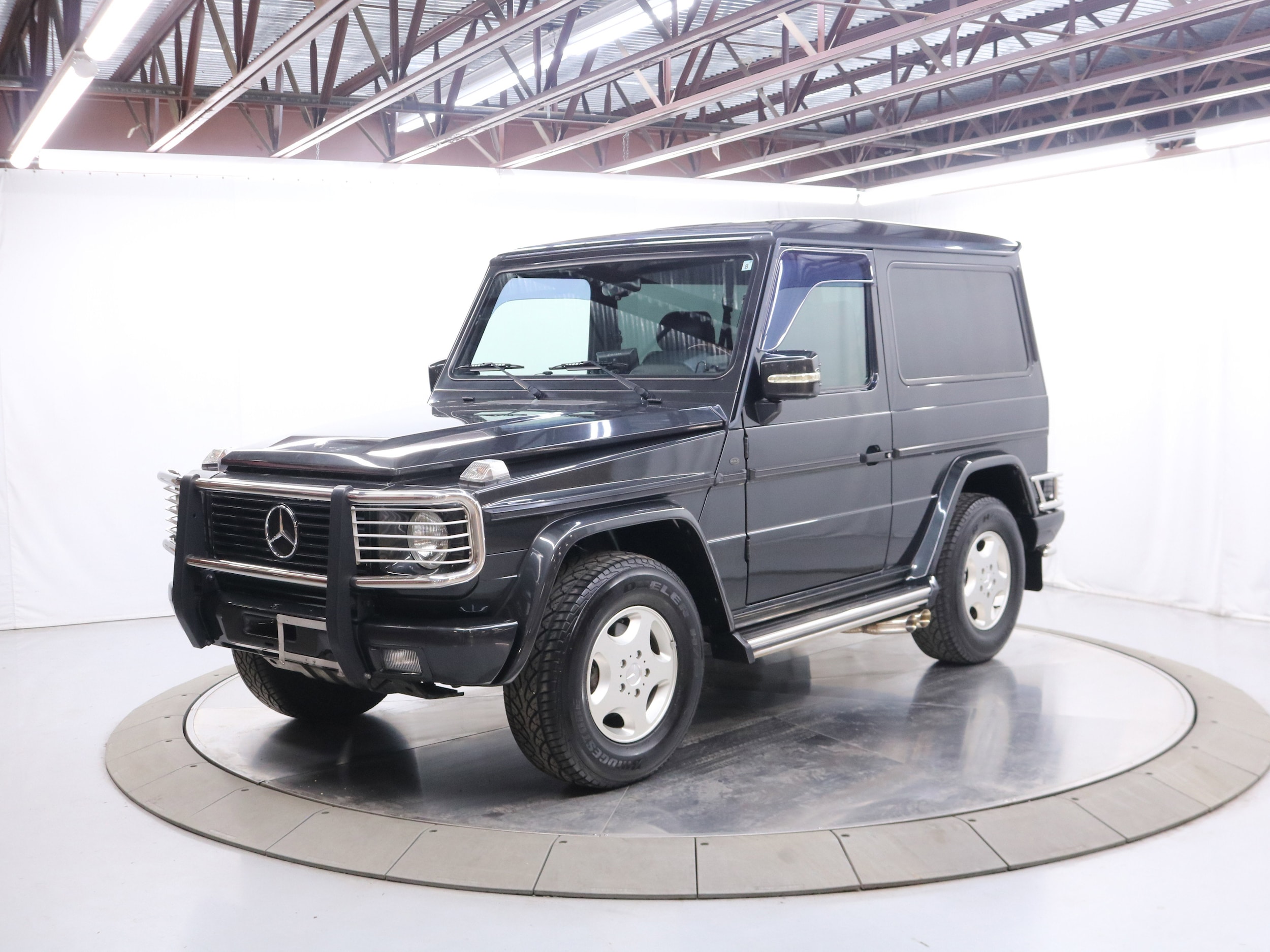 1995 Mercedes-Benz G320 2