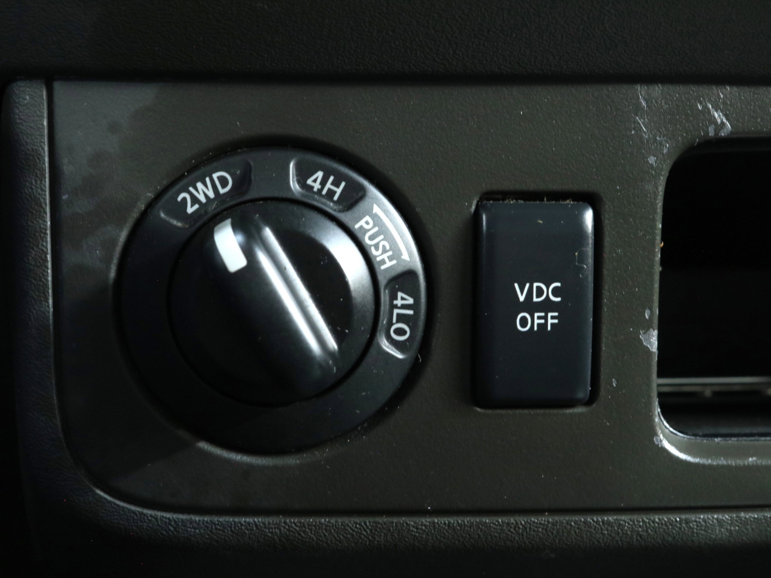 2010 Nissan Xterra 54