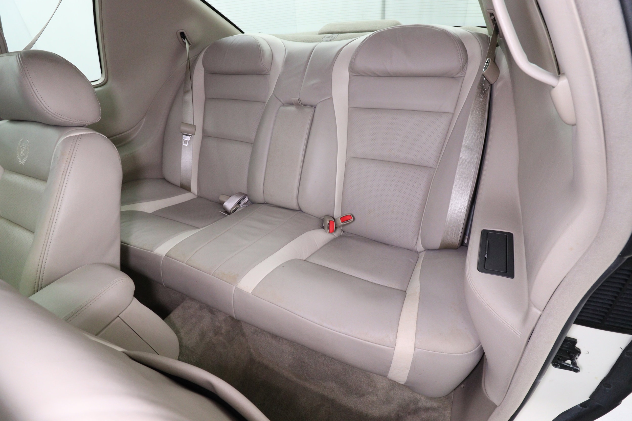 2002 Cadillac Eldorado 21