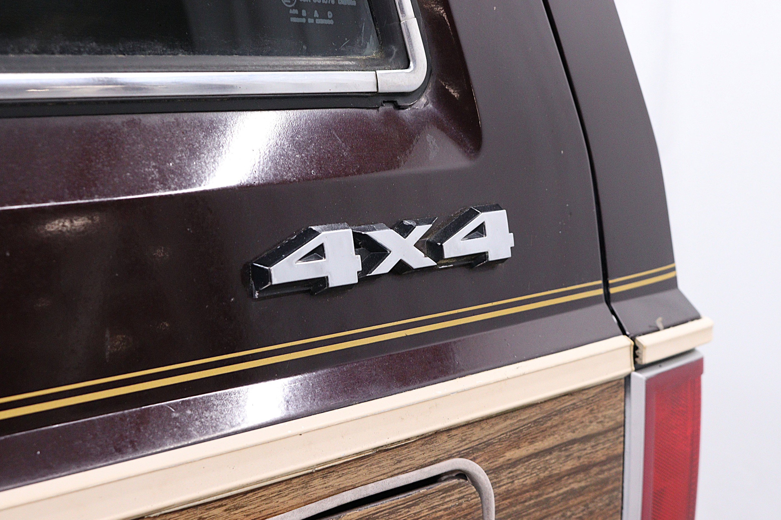 1989 Jeep Wagoneer Limited 74