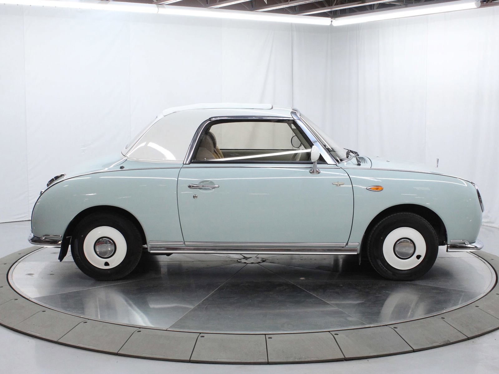 1991 Nissan Figaro 8