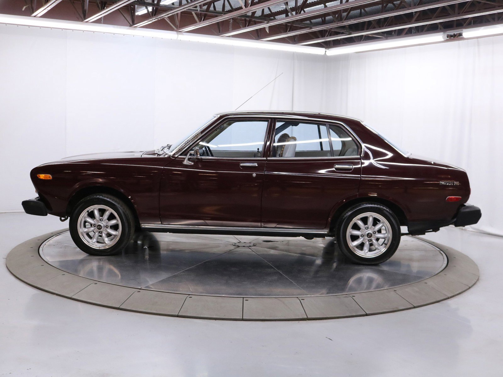 1977 Datsun 710 4