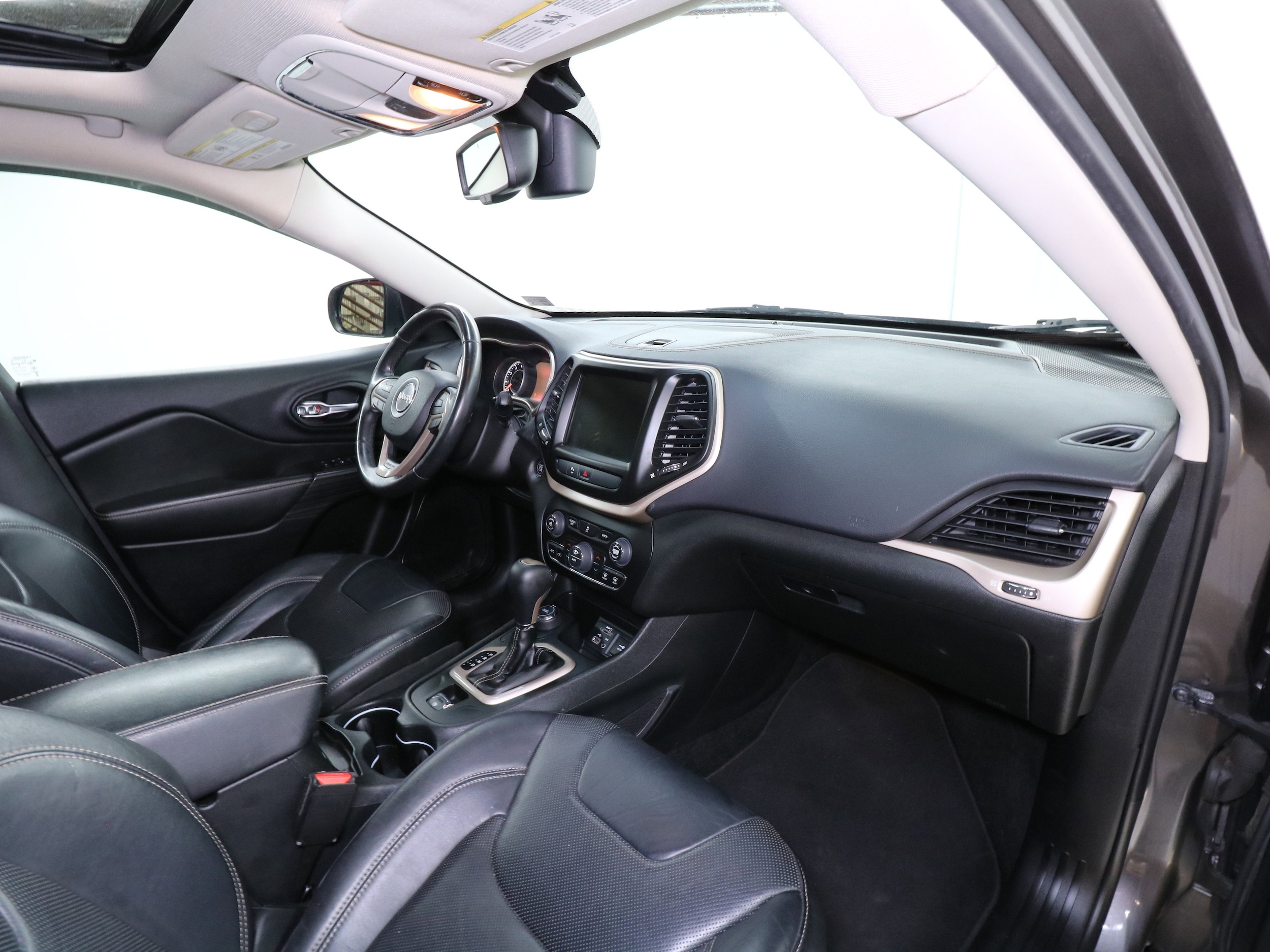 2014 Jeep Cherokee 15