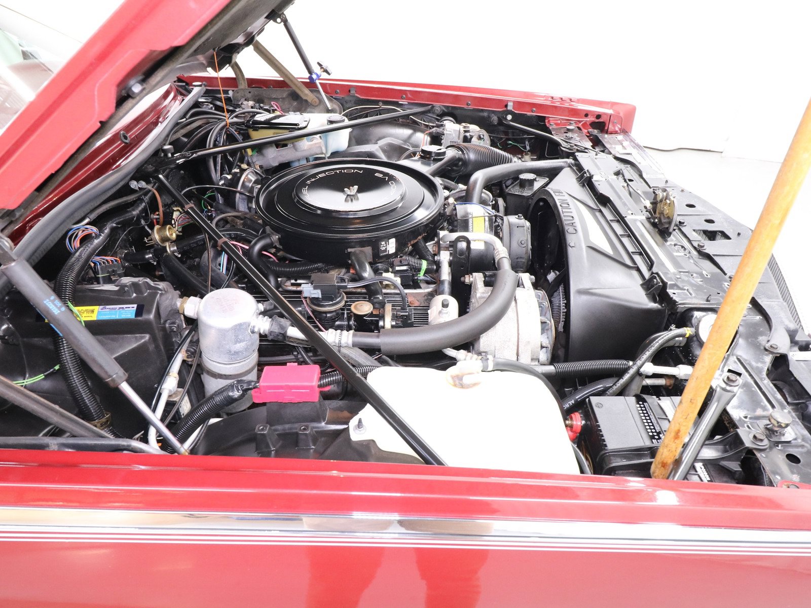 1985 Cadillac Biarritz 25