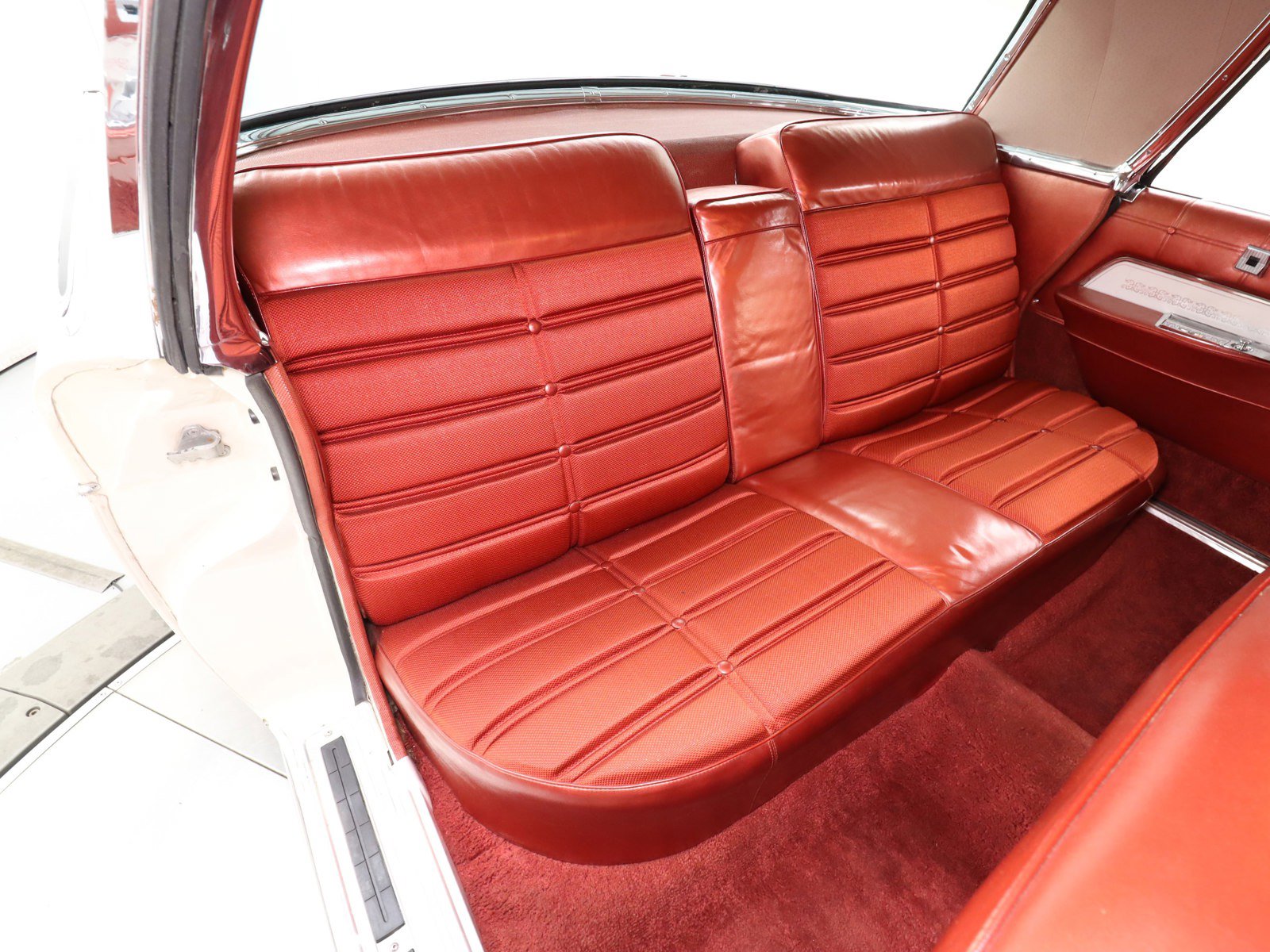 1963 Imperial Crown 23