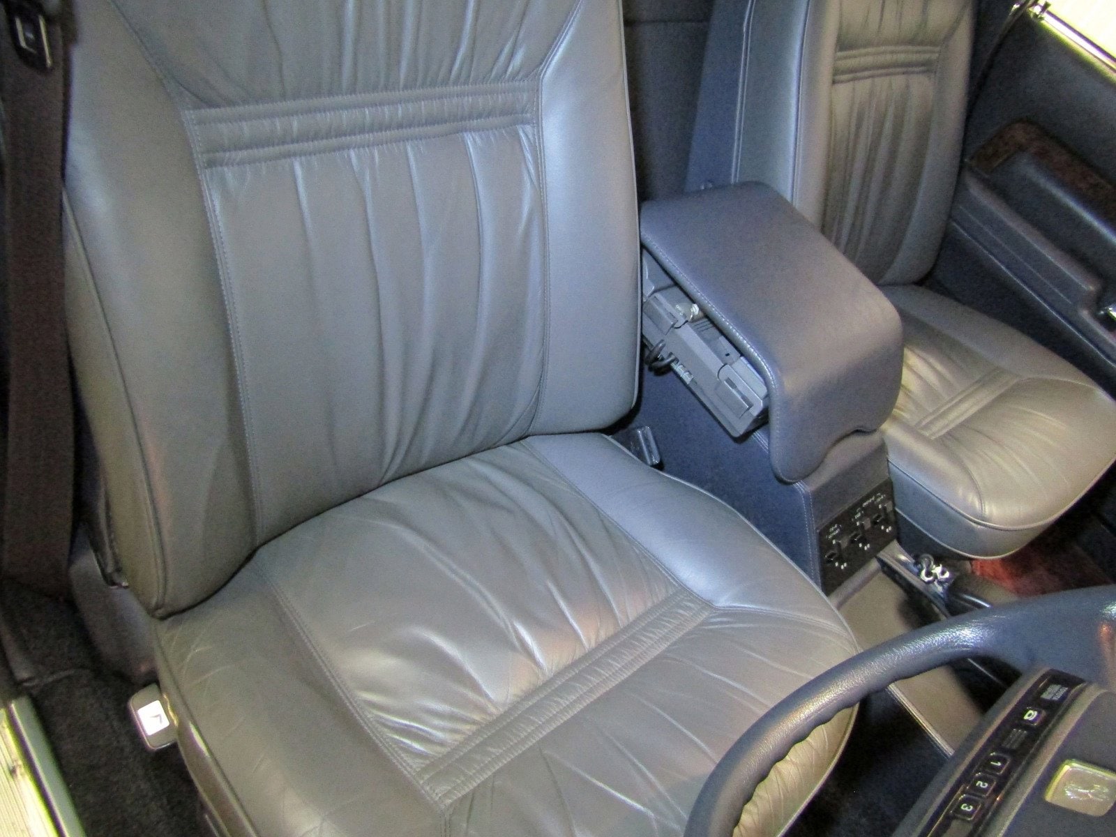 1991 Toyota Century 10