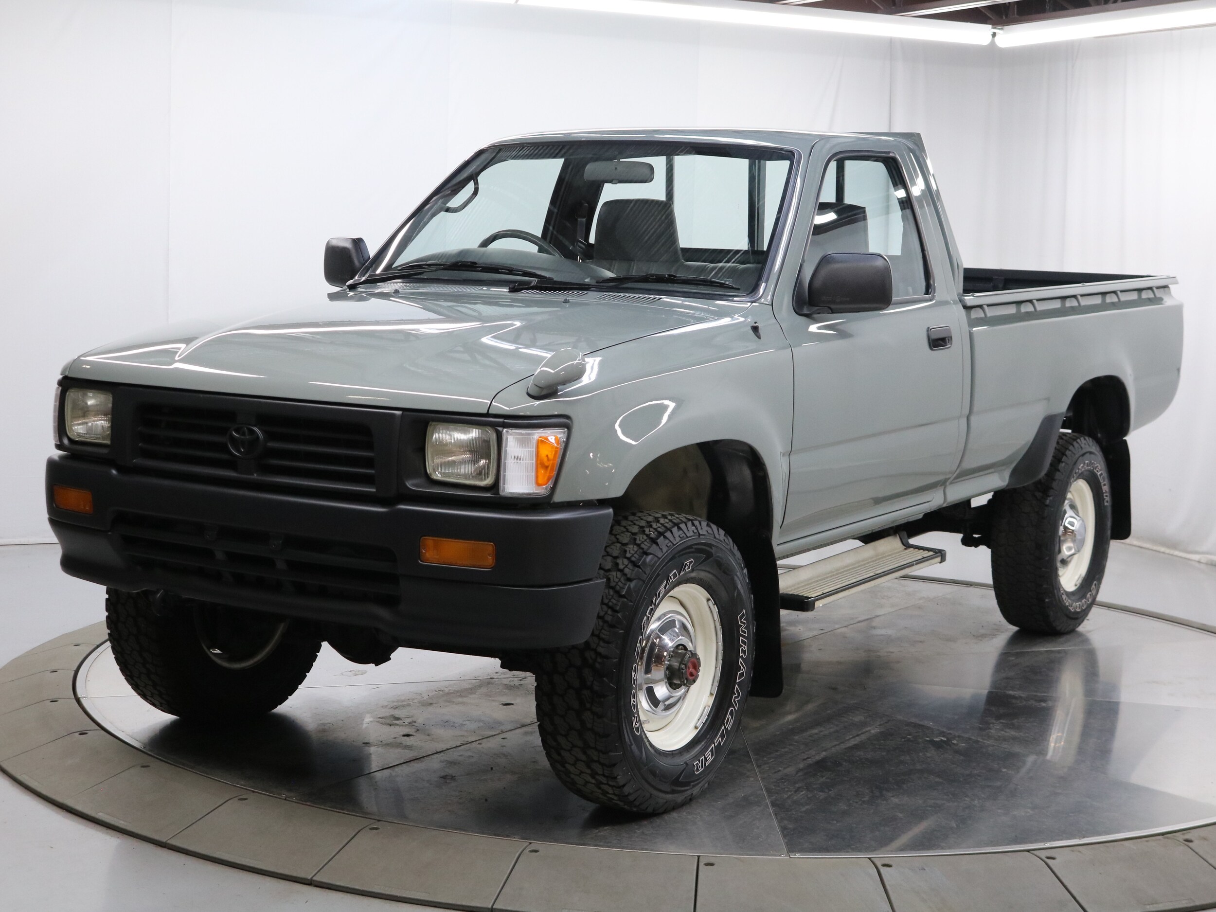 1997 Toyota Hilux 2