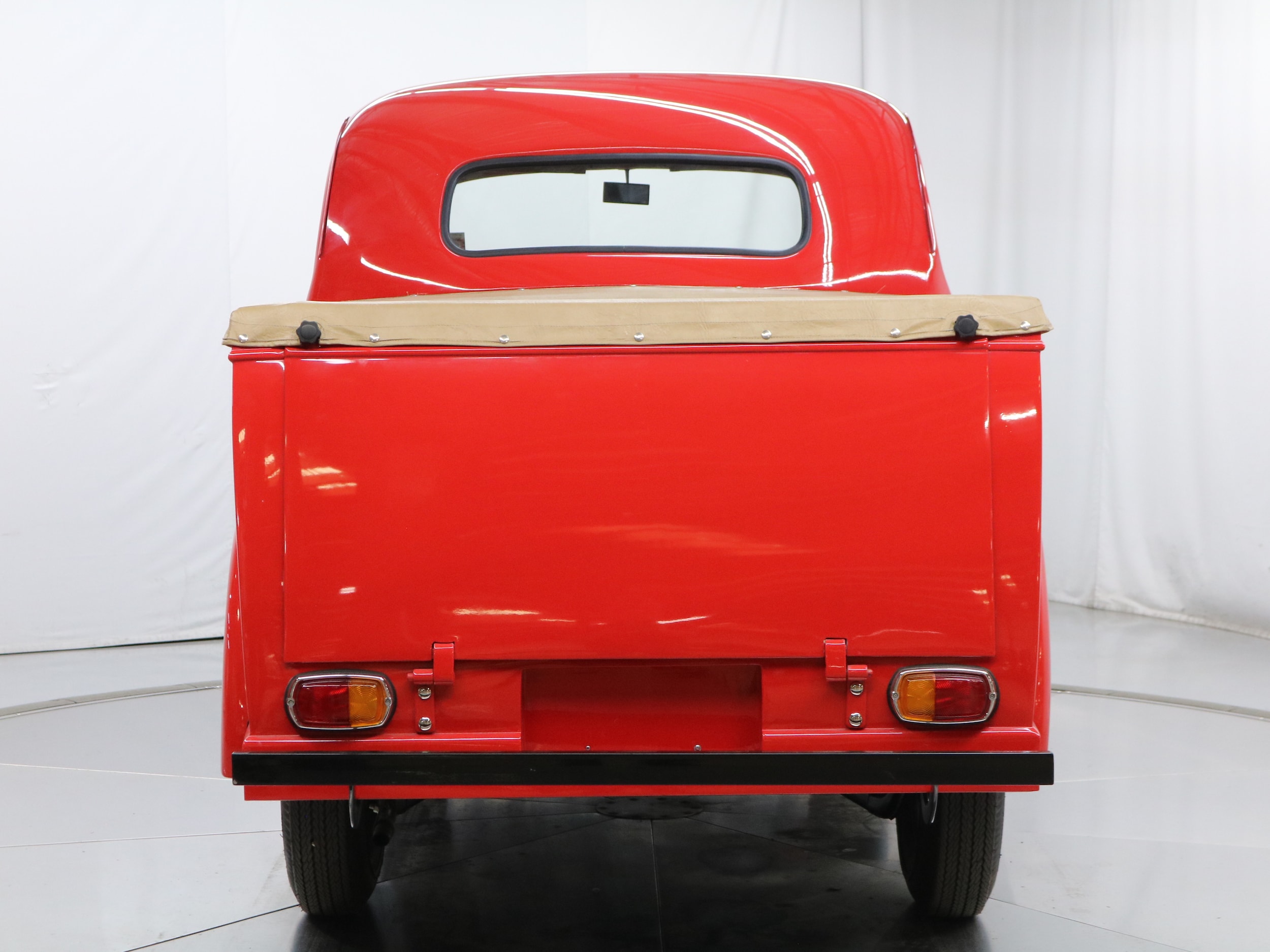 1950 Ford Anglia 6