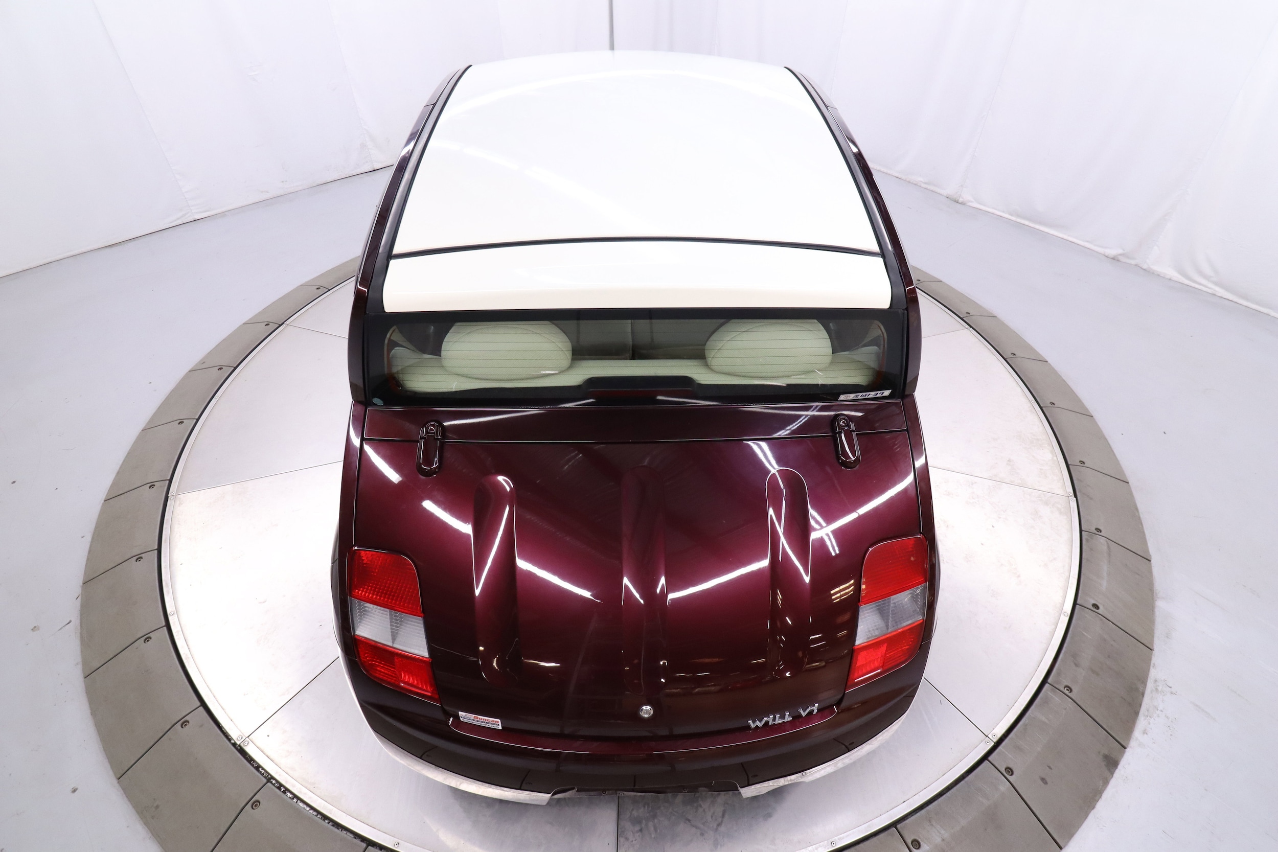 2000 Toyota Will 61