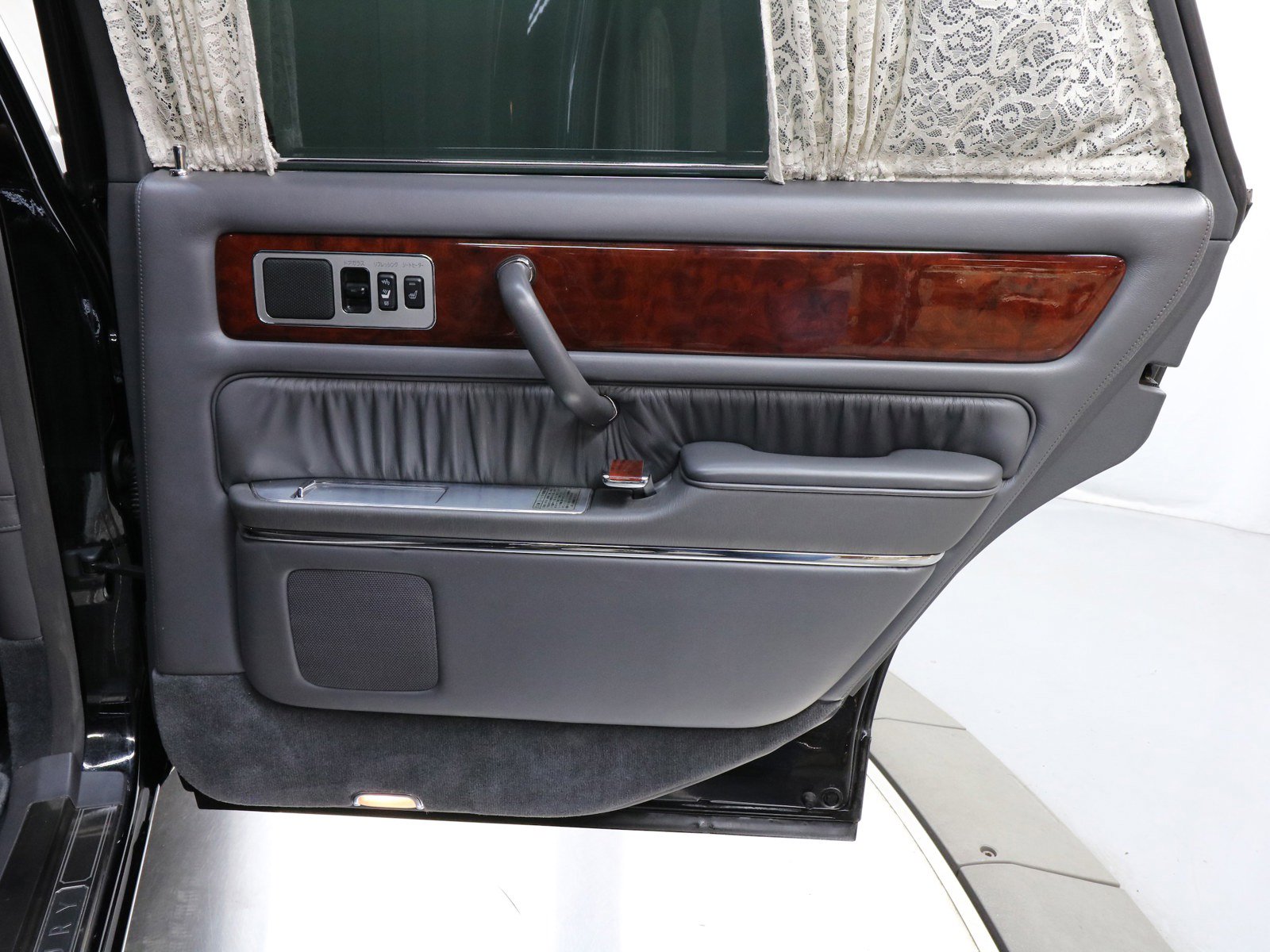 1997 Toyota Century 24