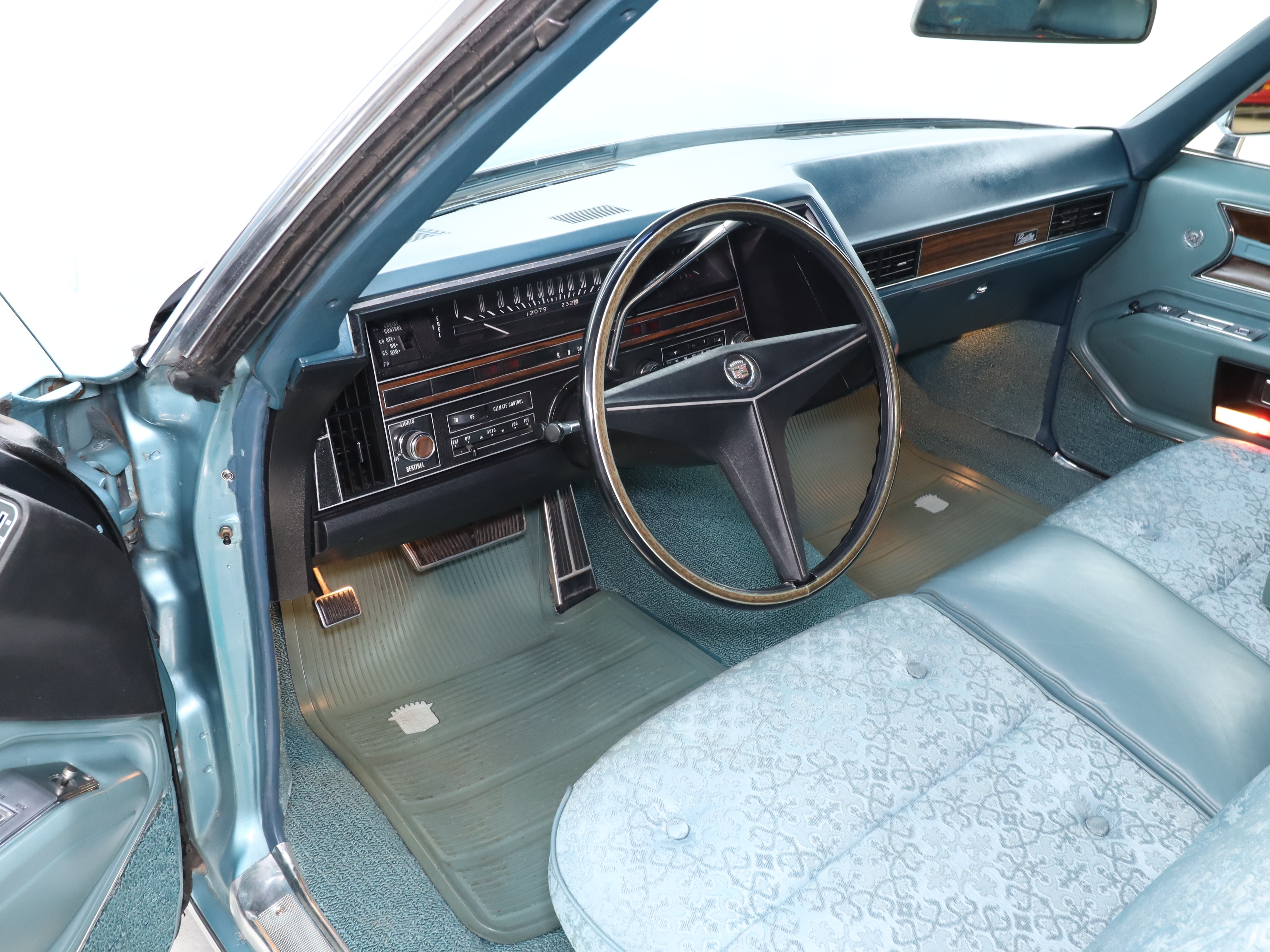 1969 Cadillac Fleetwood 9
