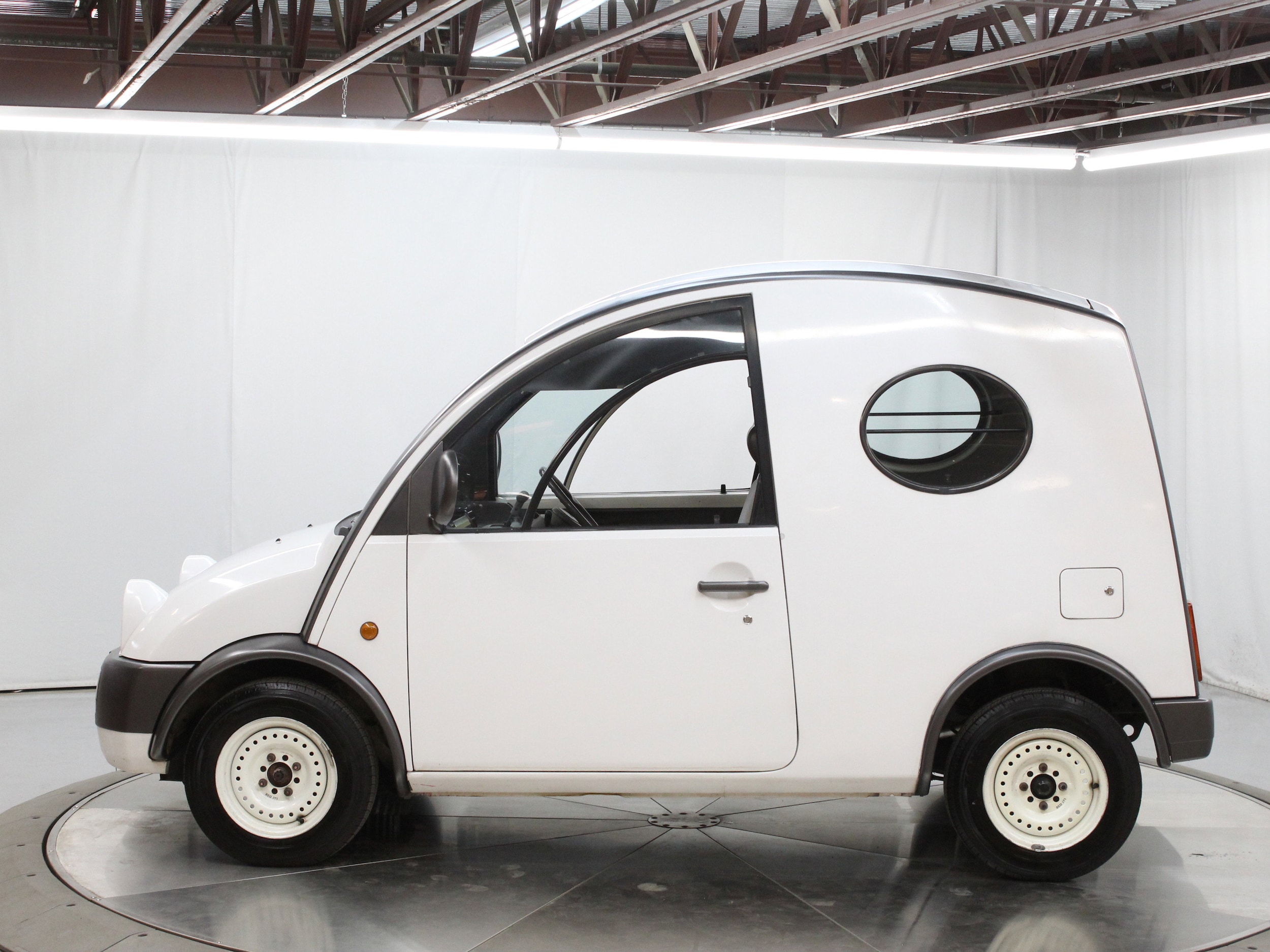 1989 Nissan S-Cargo 7