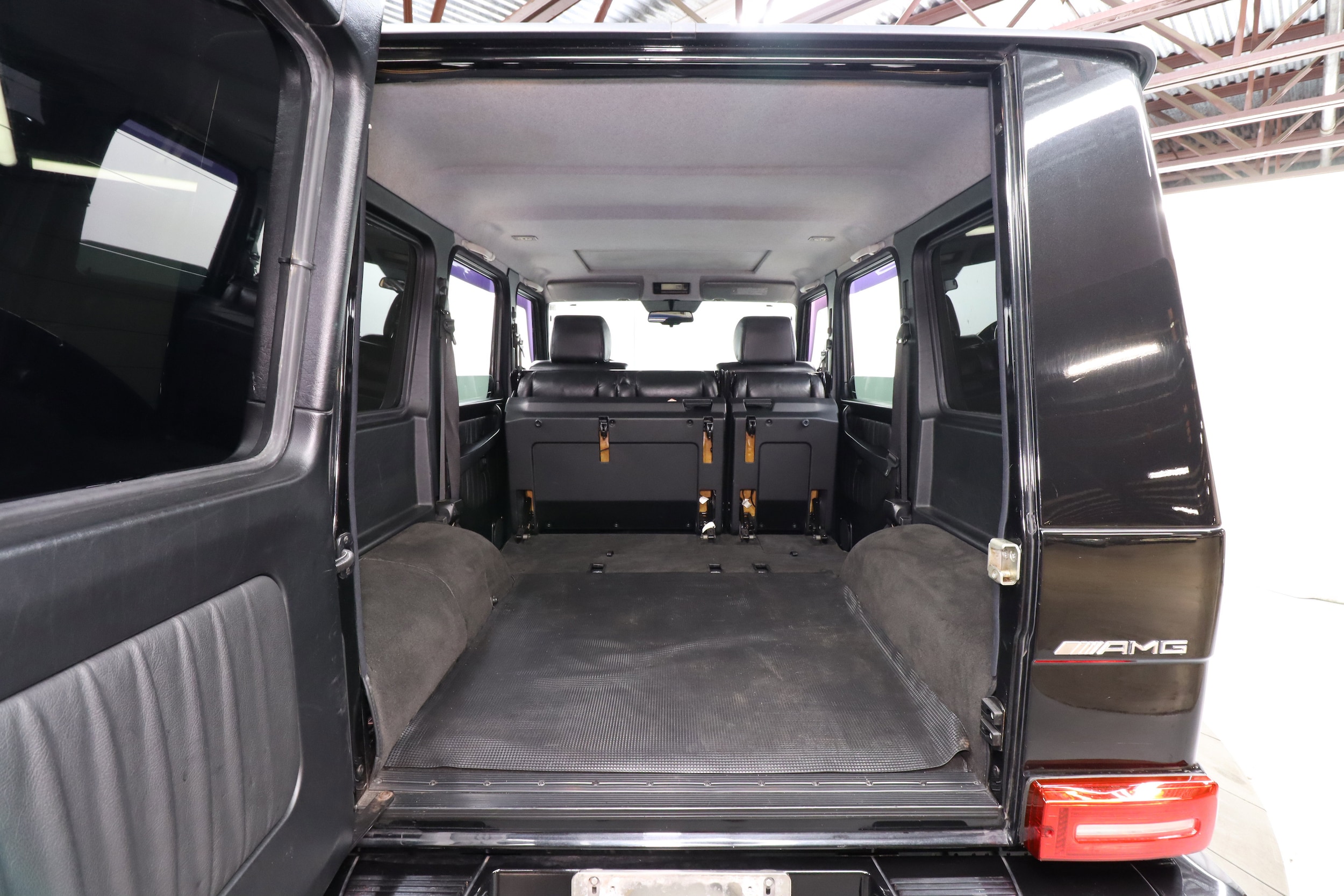 2000 Mercedes-Benz G500 32