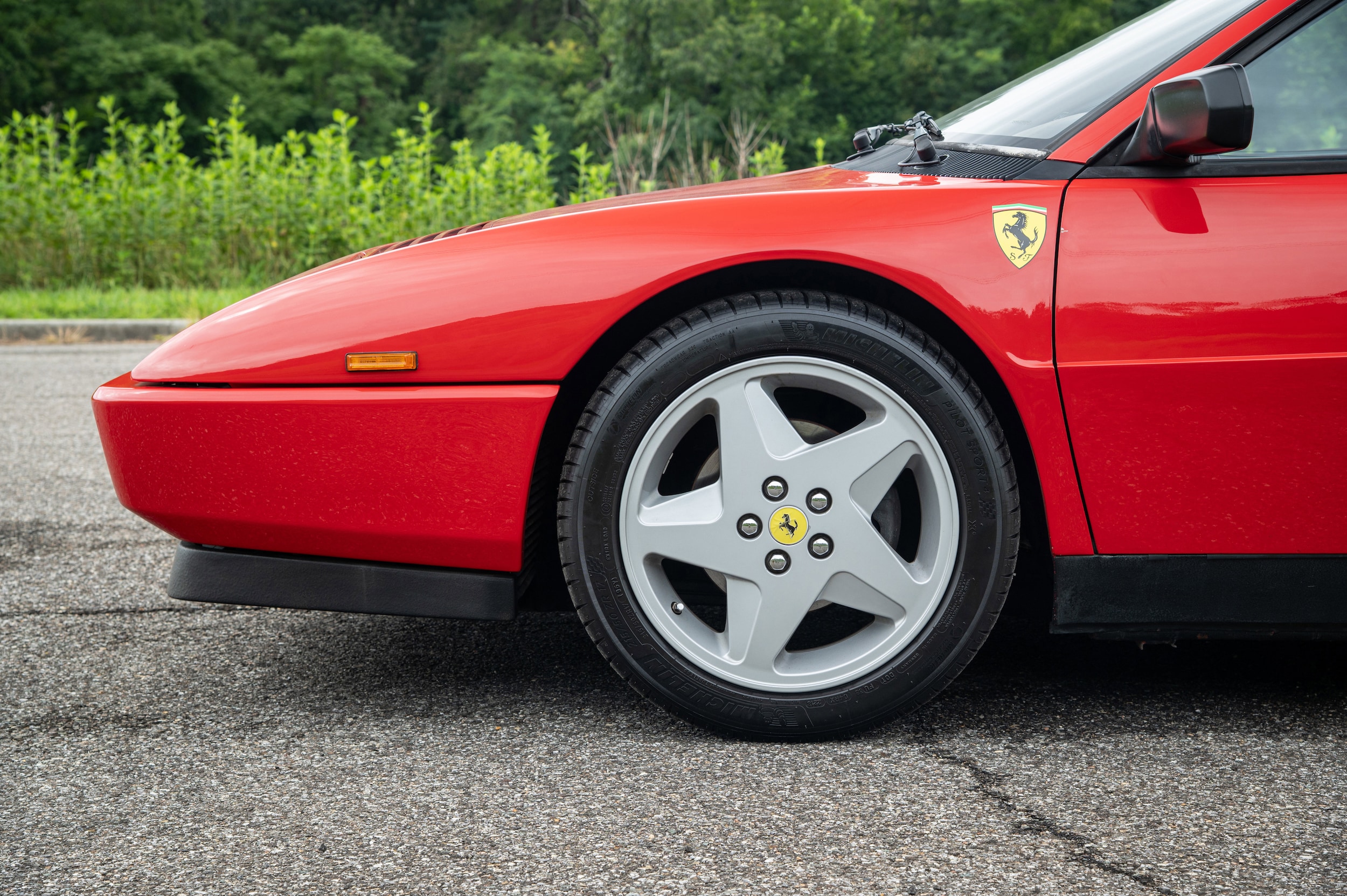 1991 Ferrari Mondial 29