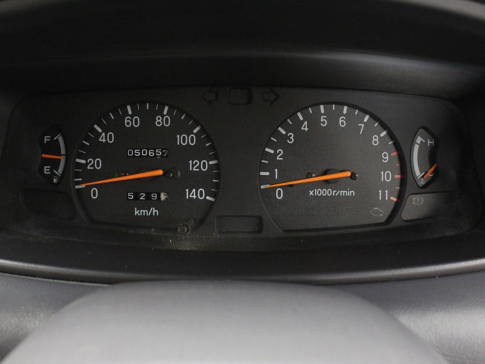 1994 Mitsubishi Minica 12