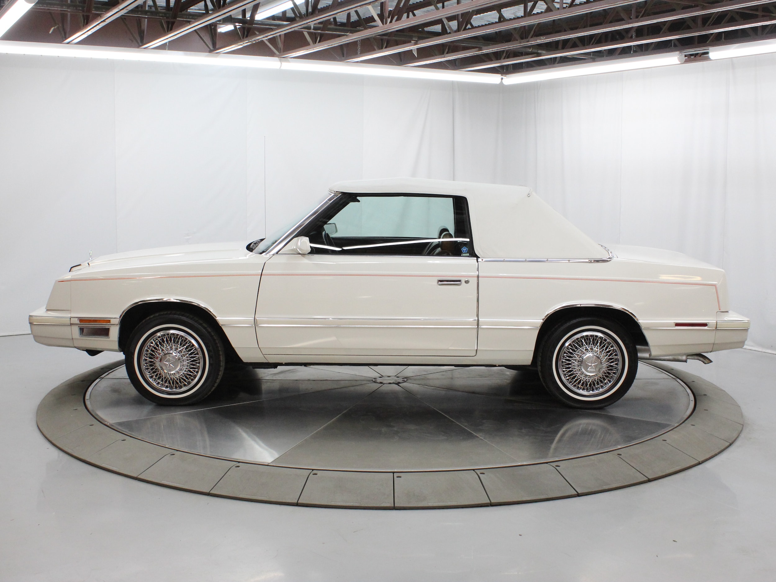 1982 Chrysler LeBaron 4