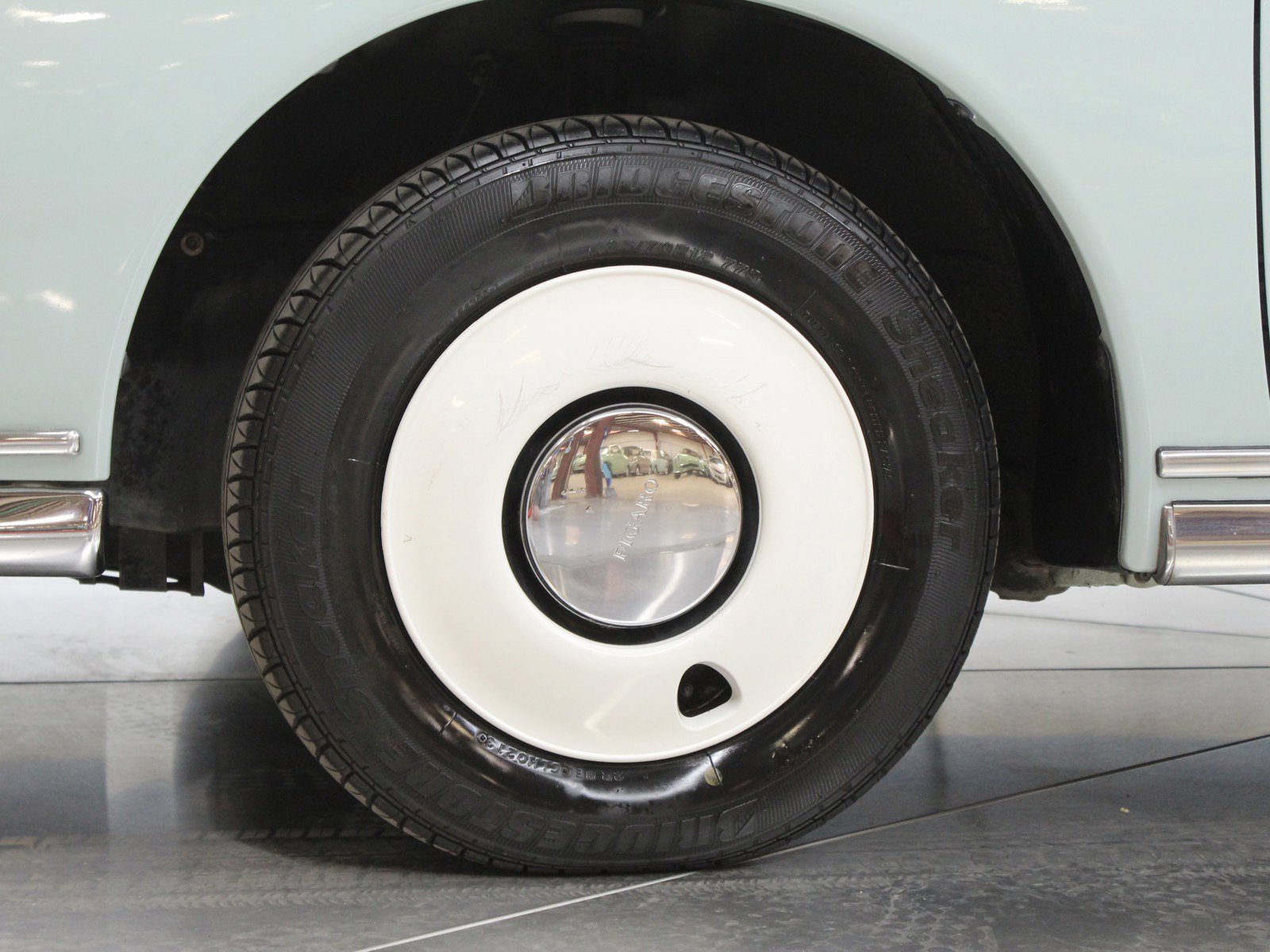 1991 Nissan Figaro 33