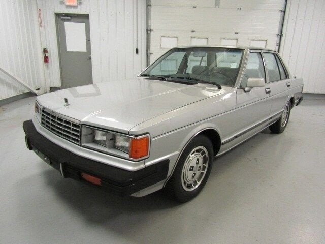 1983 Datsun Maxima 4
