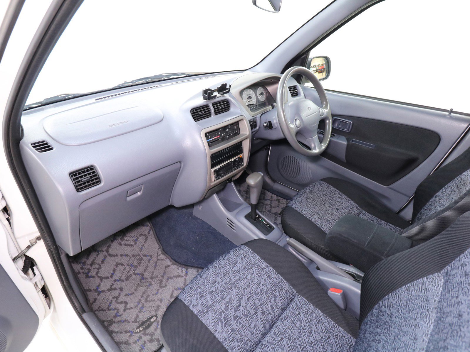 1999 Daihatsu Terios 17