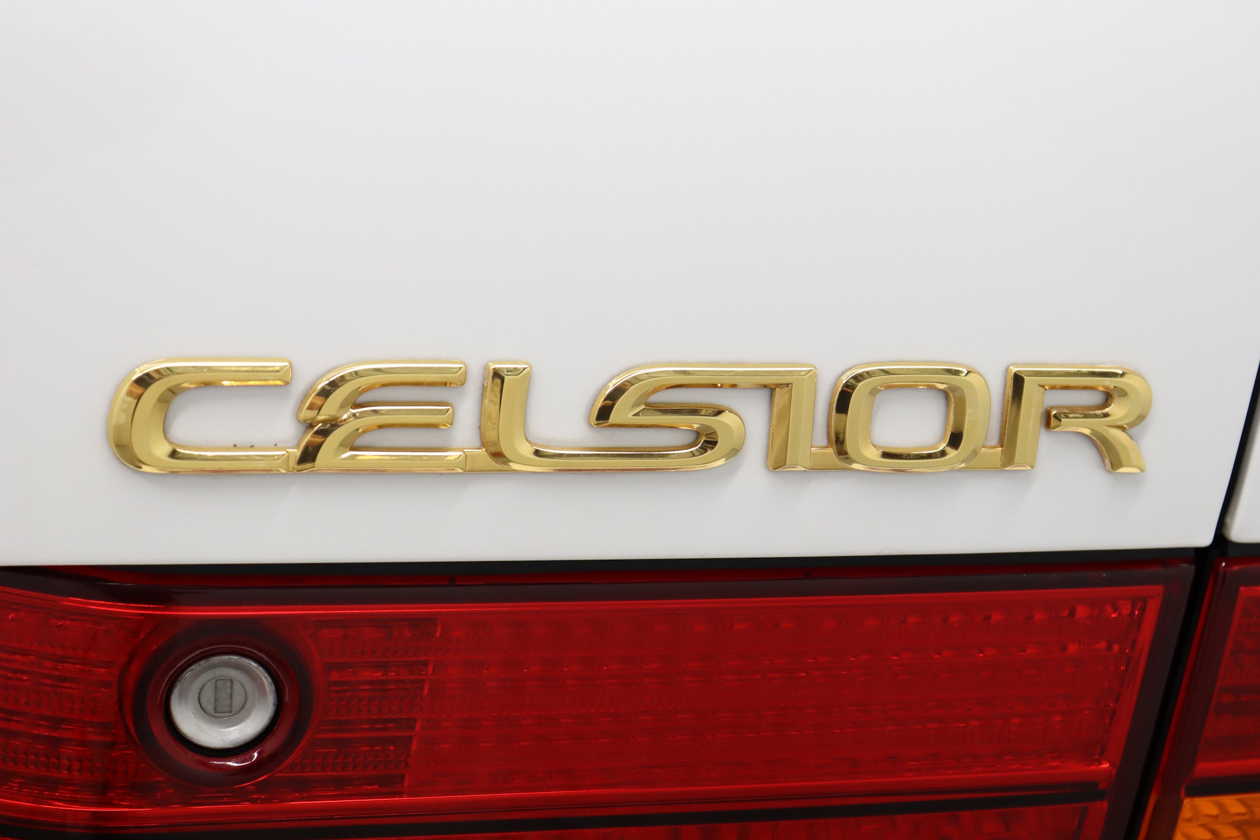 1999 Toyota Celsior 63