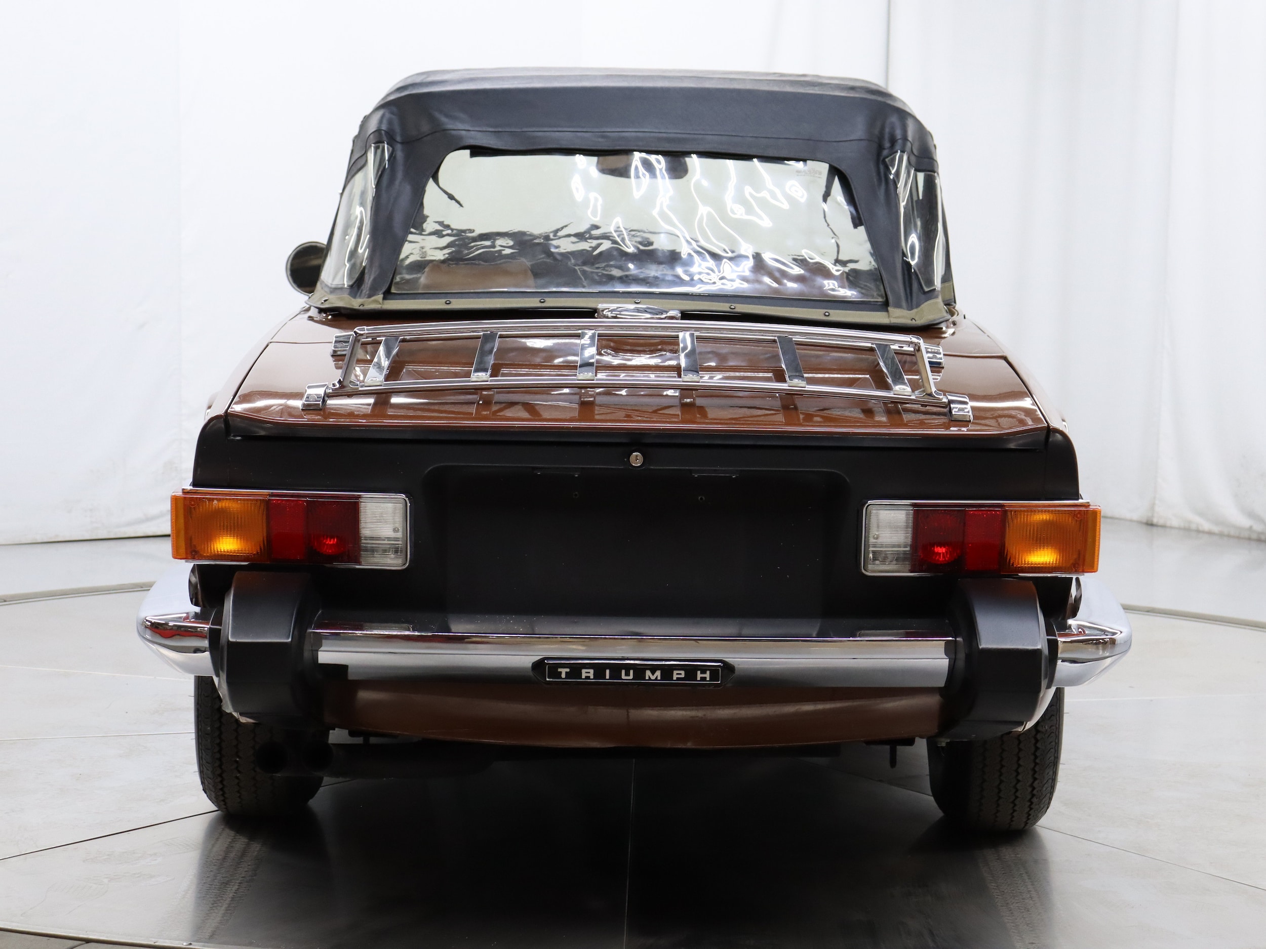 1976 Triumph TR6 20