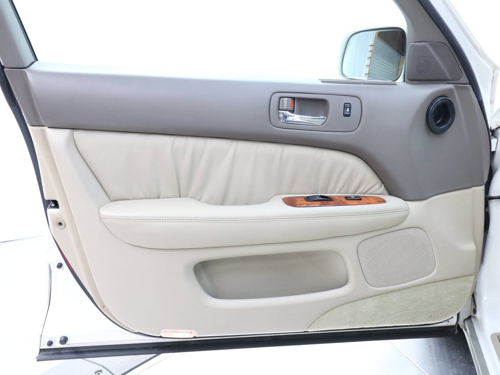 1998 Toyota Celsior 18