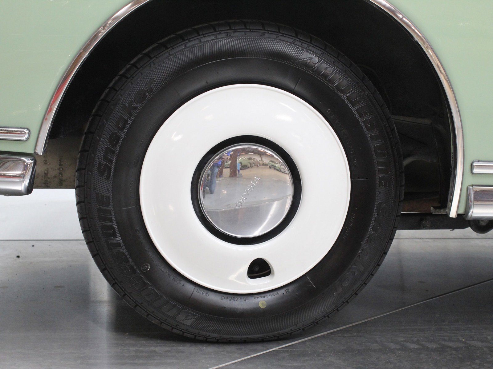 1991 Nissan Figaro 34