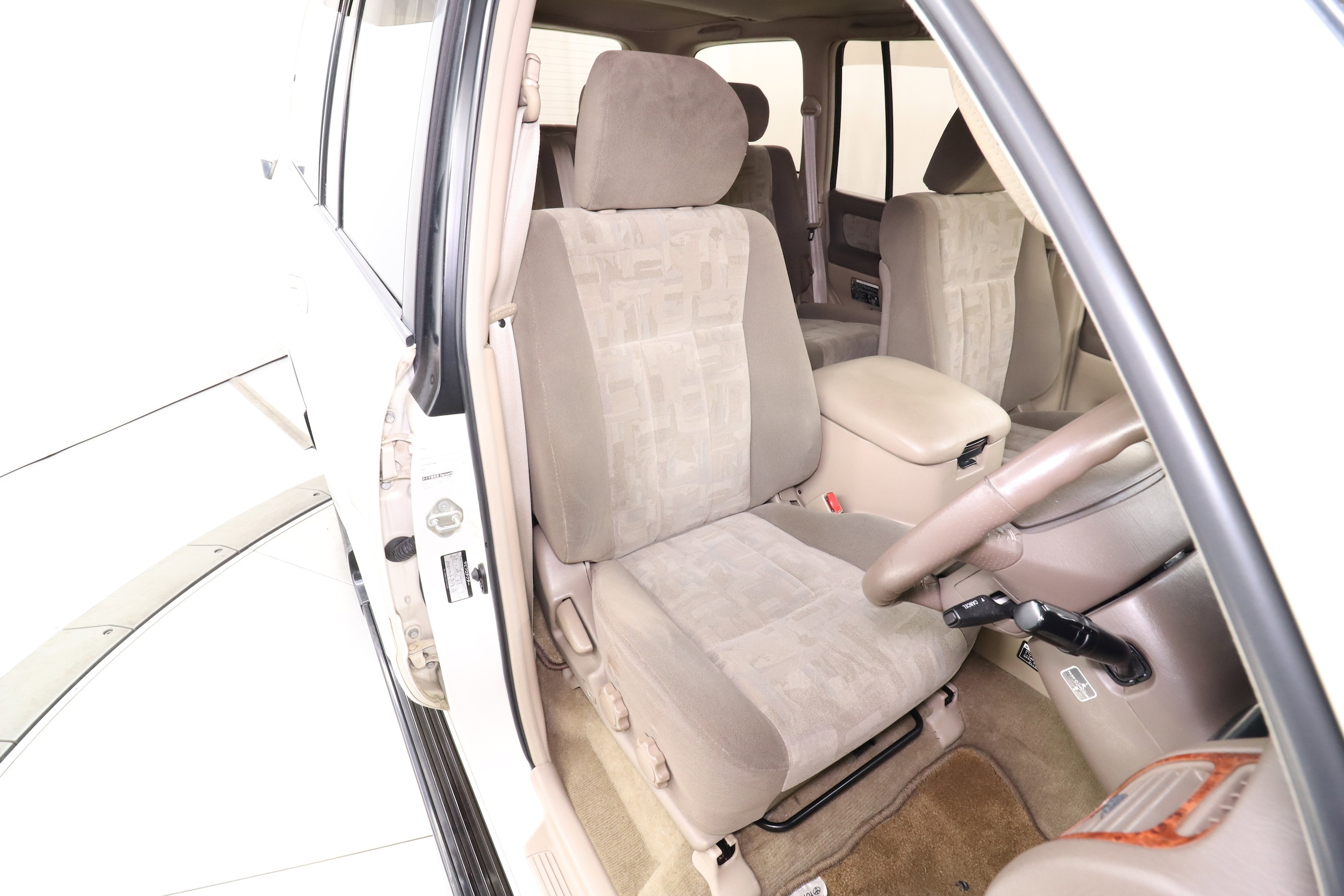 1998 Toyota Land Cruiser 19