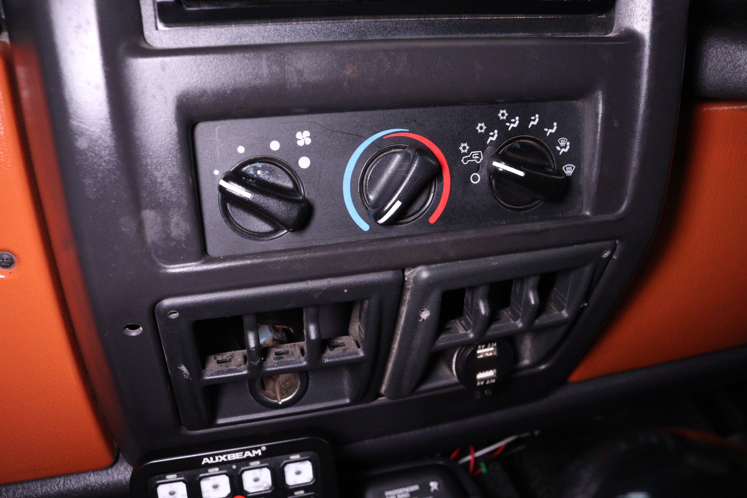 2002 Jeep Wrangler 14